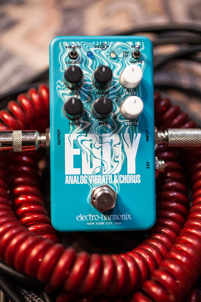 Electro-Harmonix - Eddy Analog Vibrato Guitar Effects Pedal - Floor Model