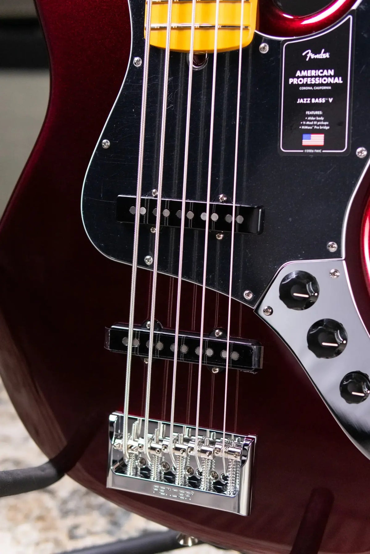 Fender American Professional Jazz Bass V - Oxblood with Hardshell Case