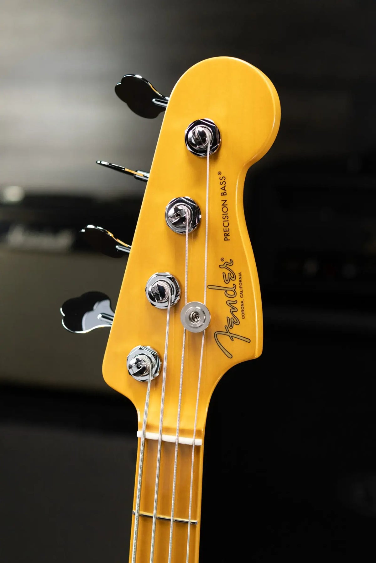 Fender American Professional Precision Bass - Aged Cherry Burst with Hardshell Case