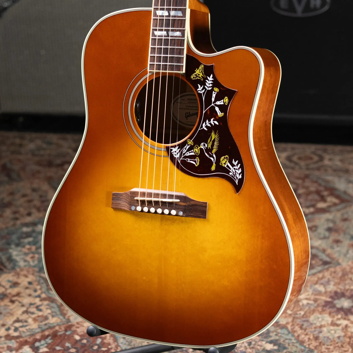 Gibson Hummingbird Standard EC Acoustic/Electric Guitar - Heritage Cherry Sunburst with Hardshell Case