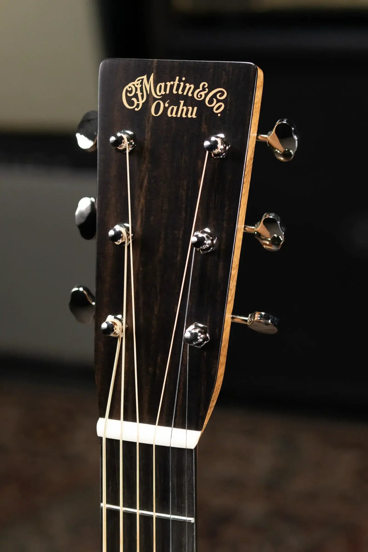 Martin O'ahu HG-28K2 Acoustic Guitar with Hardshell Case
