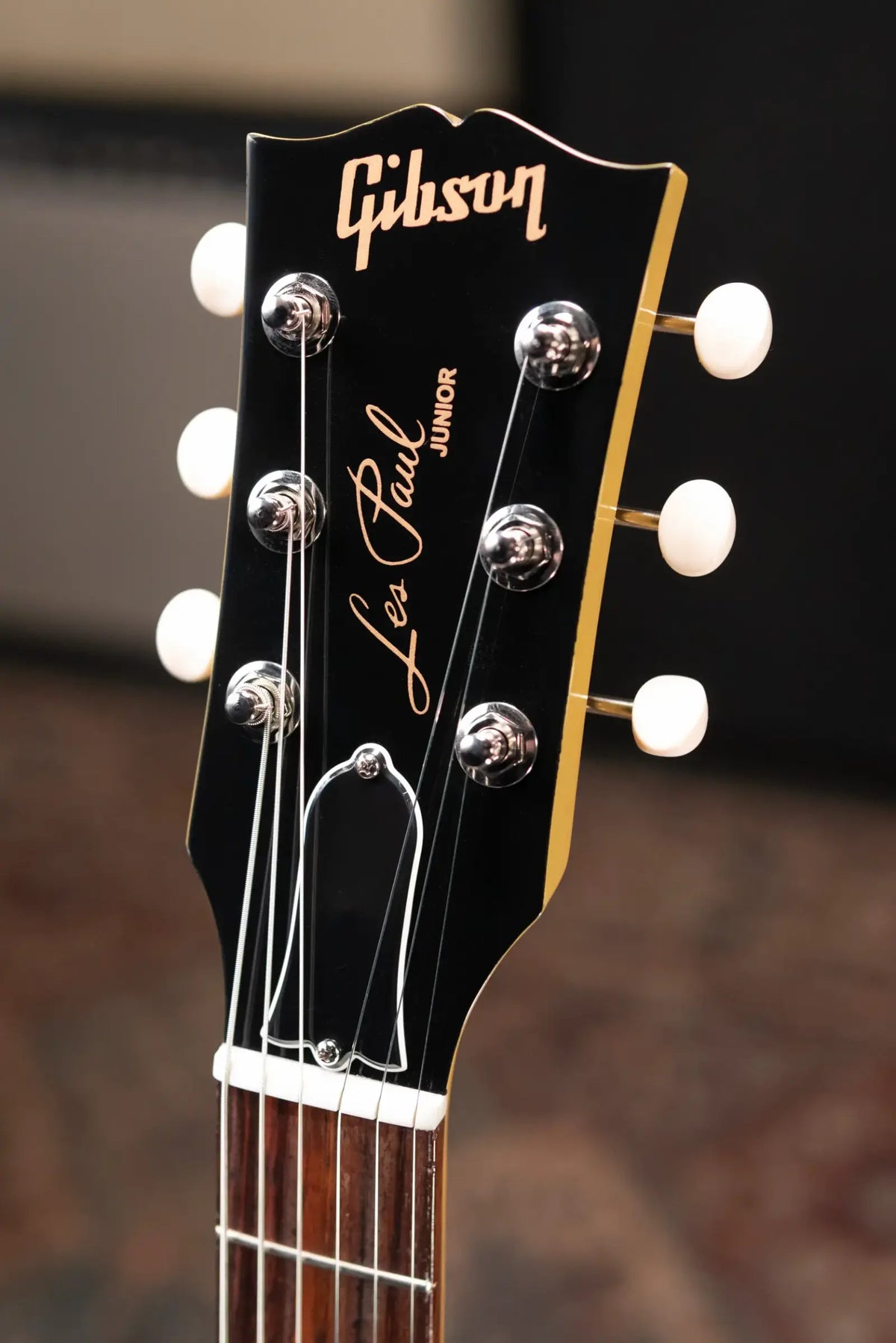 Gibson Les Paul Junior Double Cutaway Electric Guitar - TV Yellow with Hardshell Case - Demo