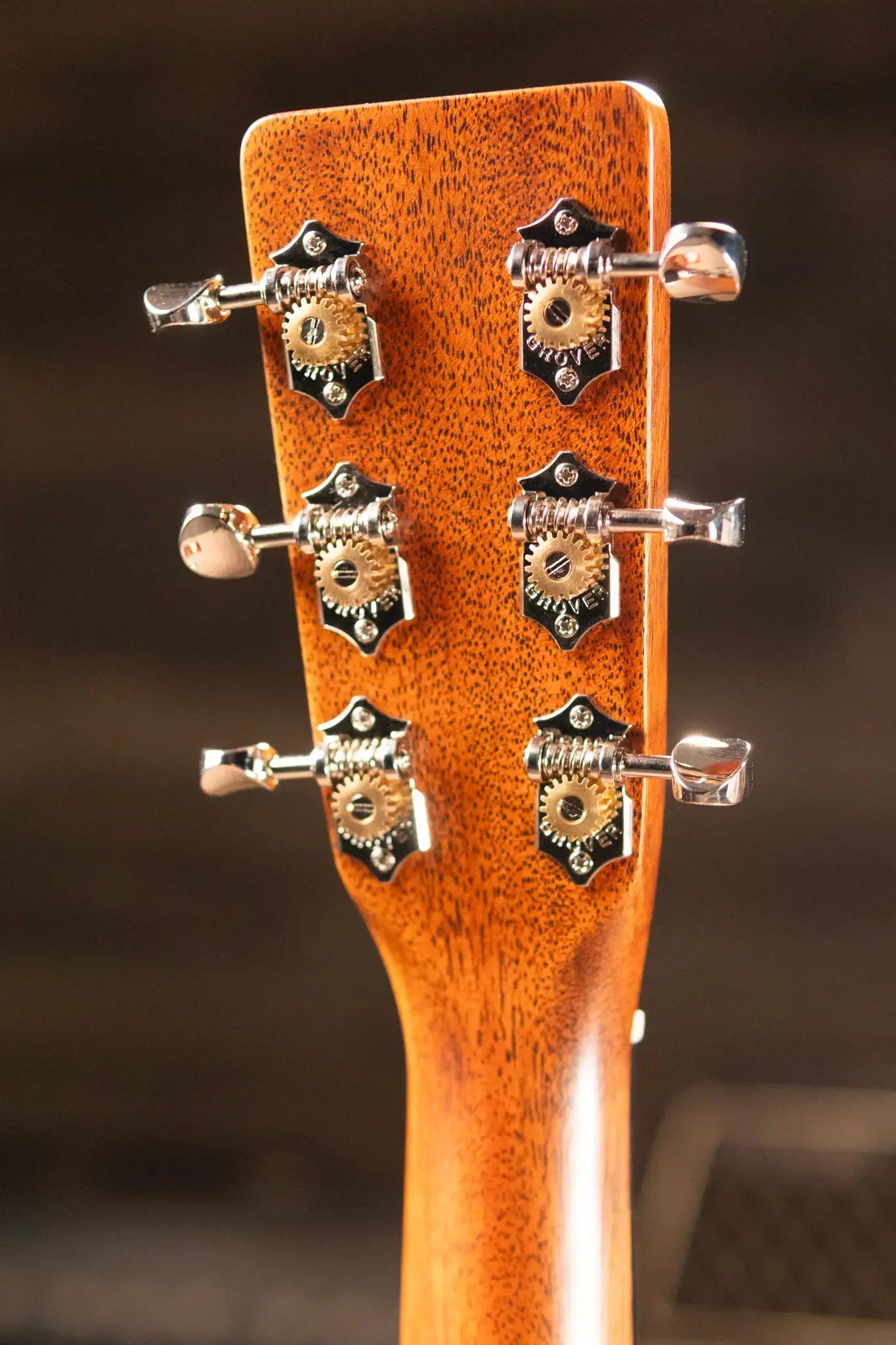 Martin D-18 Molly Tuttle Signature Acoustic Guitar - Vintage Sunburst with Hardshell Case
