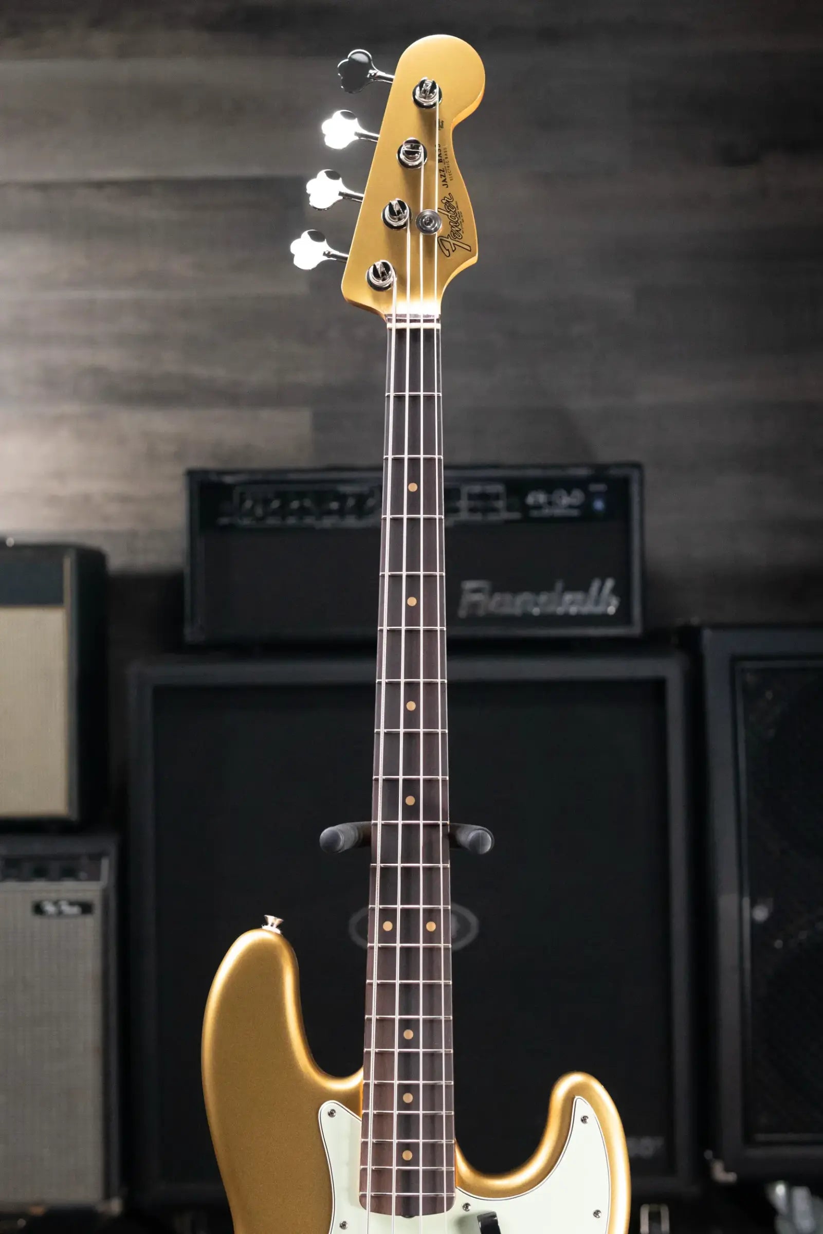 Fender Vintera III Early '60s Jazz Bass - Aztec Gold with Gig Bag