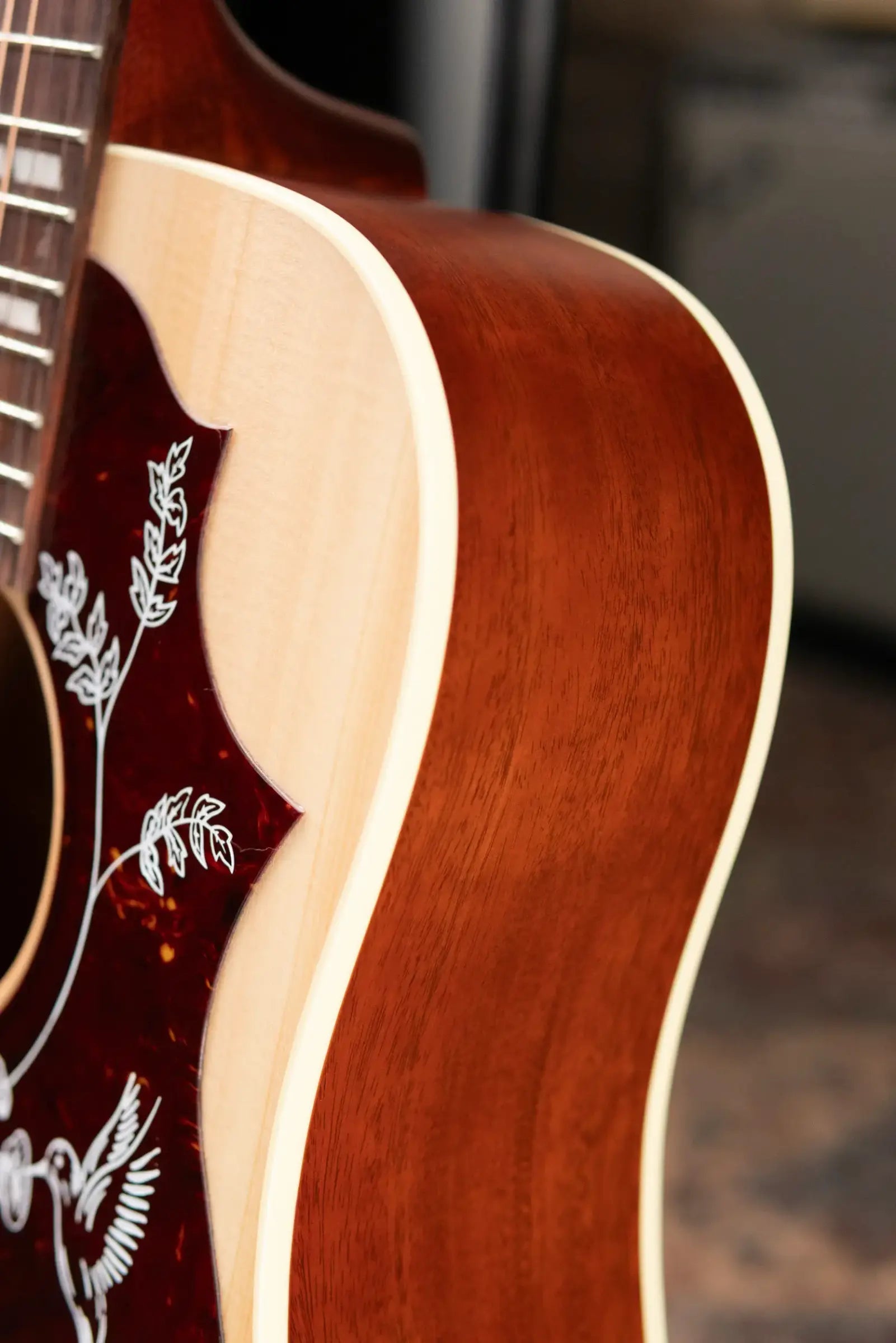 Gibson Hummingbird Special Dreadnought Acoustic/Electric Guitar - Natural Satin with Gig Bag