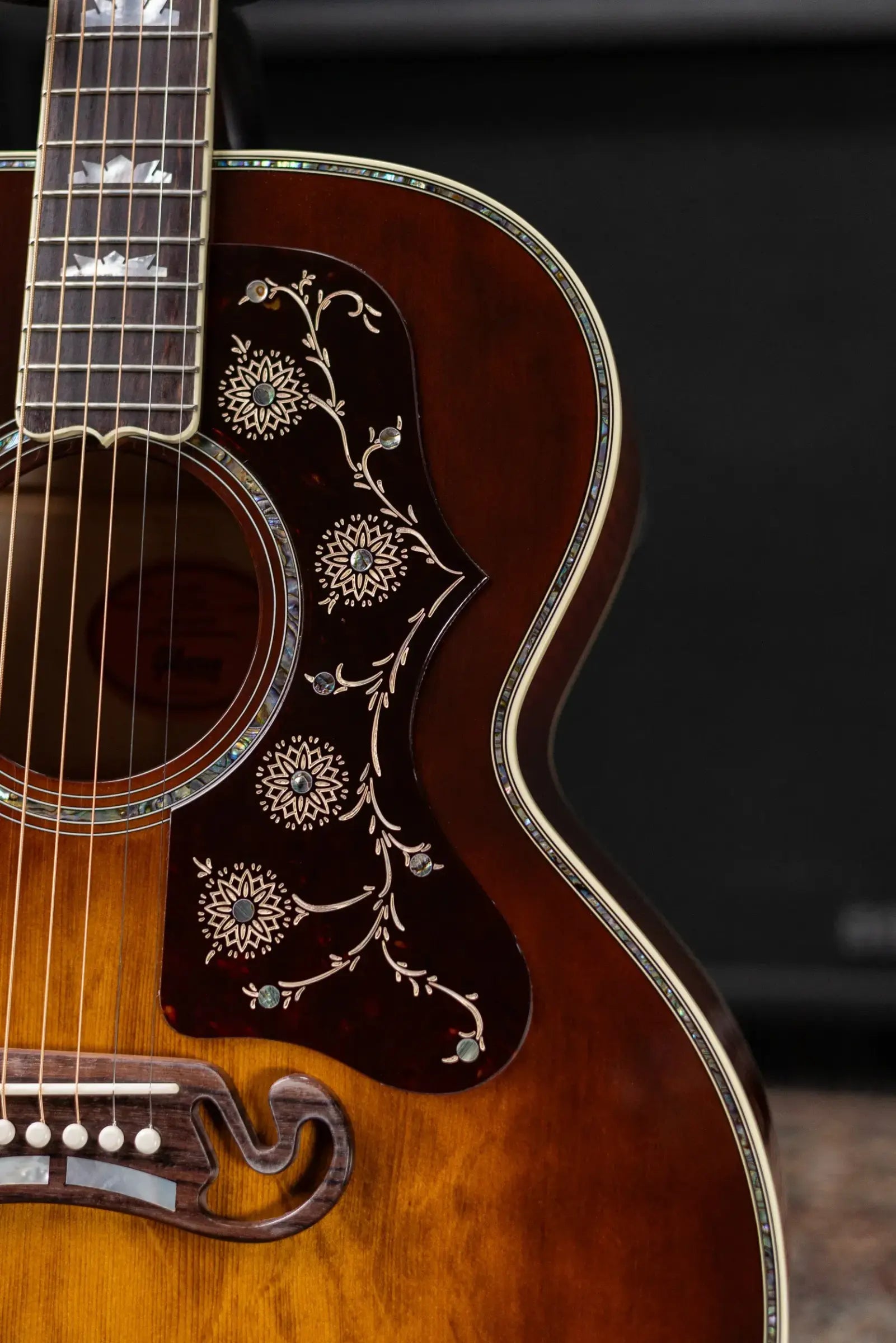 Gibson SJ-200 Anniversary Limited Edition Acoustic/Electric Guitar - Cremona Burst with Hardshell Case