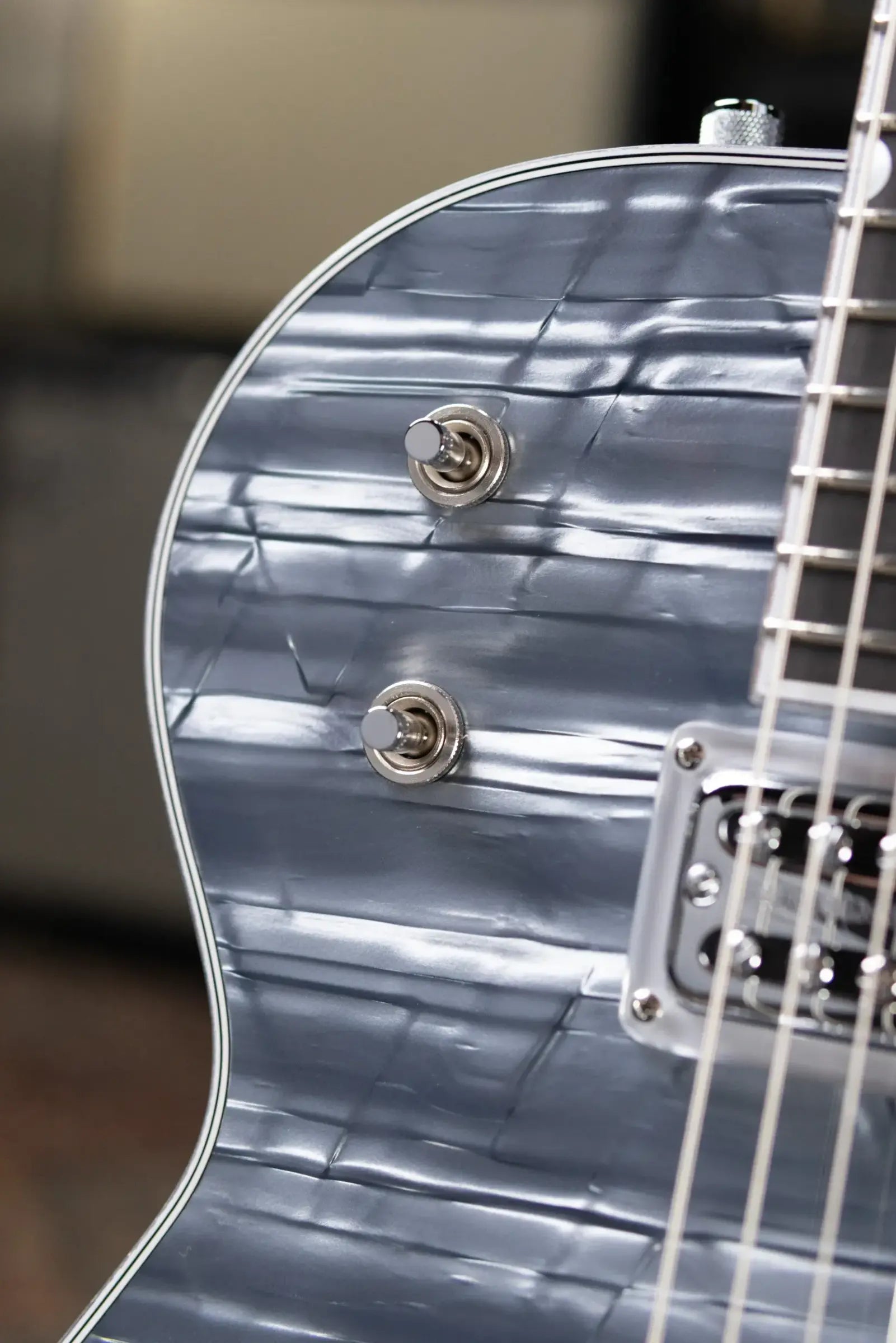 Gretsch G6134T Limited Edition Penguin with String-Thru Bigsby Electric Guitar - Light Blue Pearl with Hardshell Case