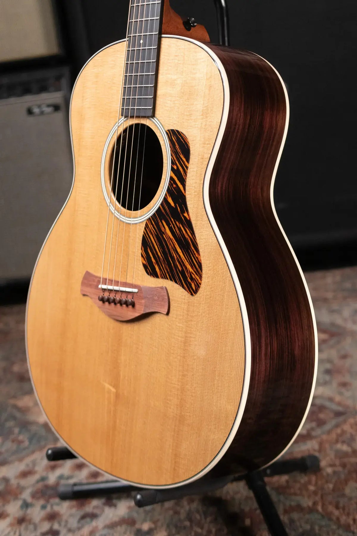 Taylor Gold Label 714e Super Auditorium Acoustic/Electric Guitar with Hardshell Case