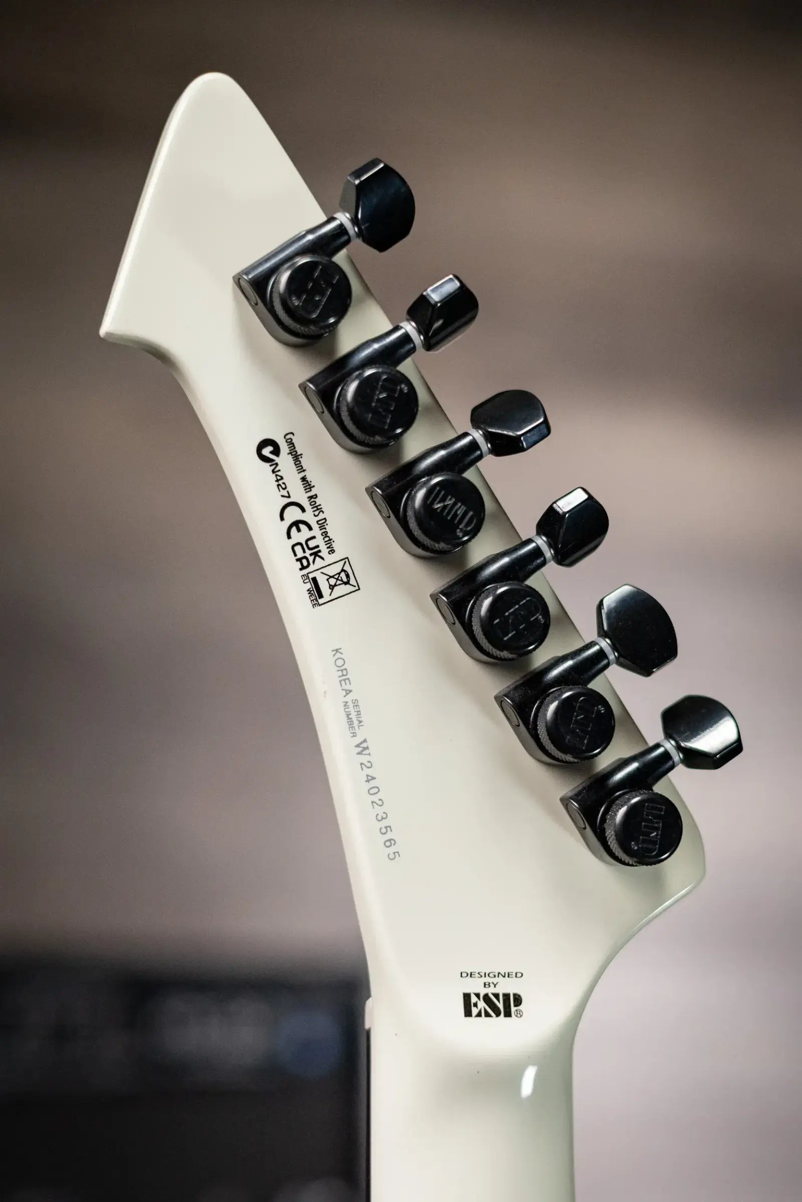 ESP LTD James Hetfield Signature Vulture Electric Guitar - Olympic White with Hardshell Case - Used