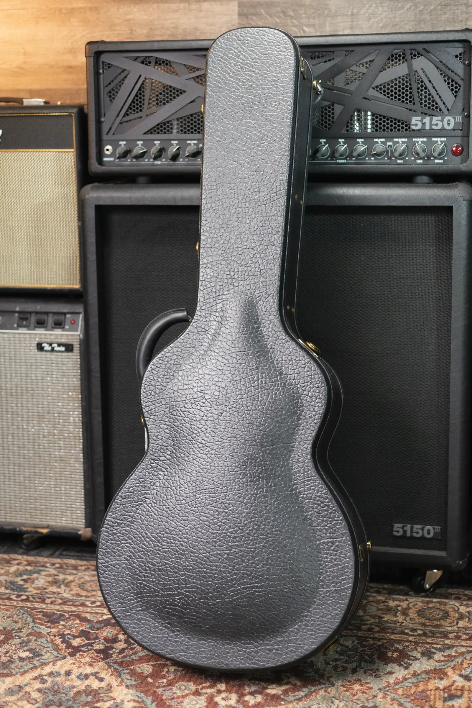Eastman AC622CE Flame Maple/European Spruce Acoustic-Electric Guitar with Hardshell Case