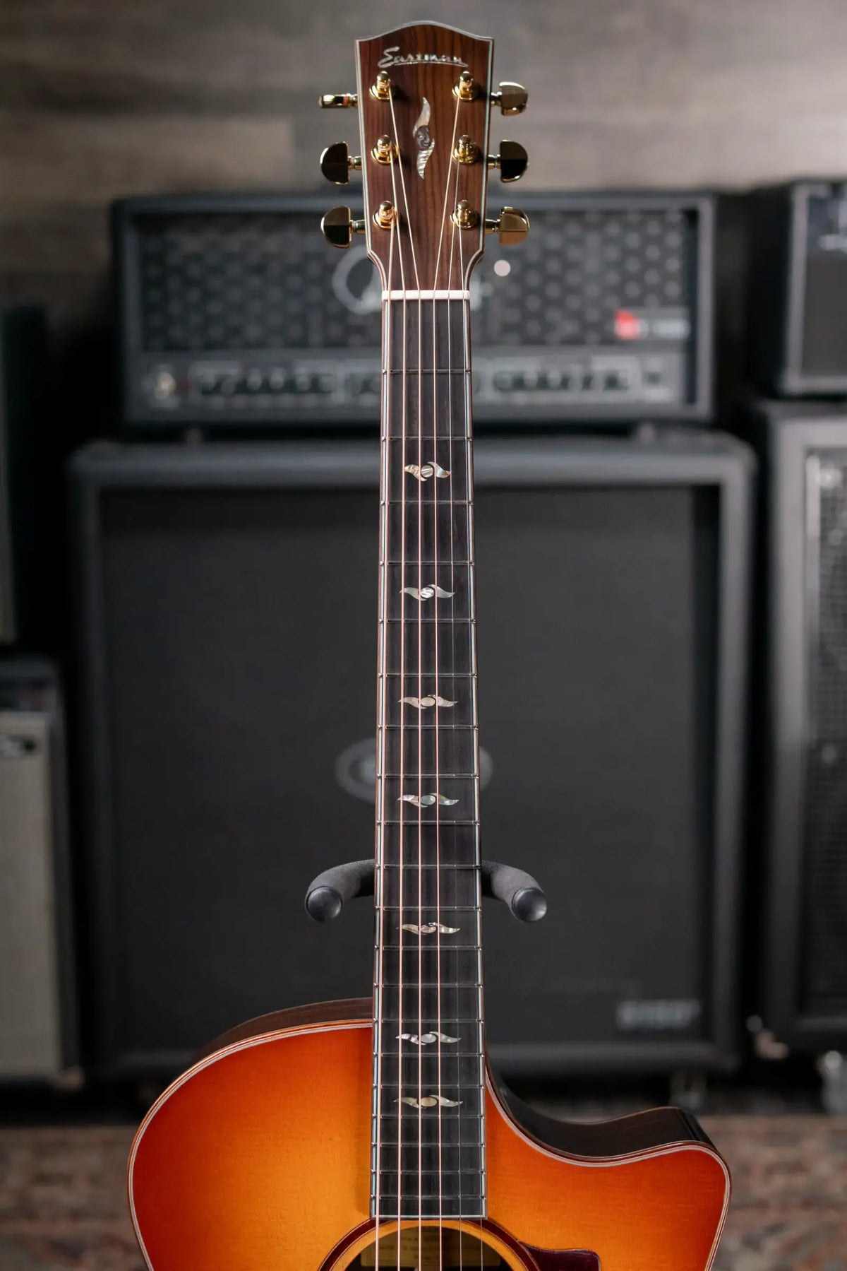 Eastman AC722CE-DF Grand Auditorium Acoustic/Electric Guitar - Dakota Fade with Hardshell Case