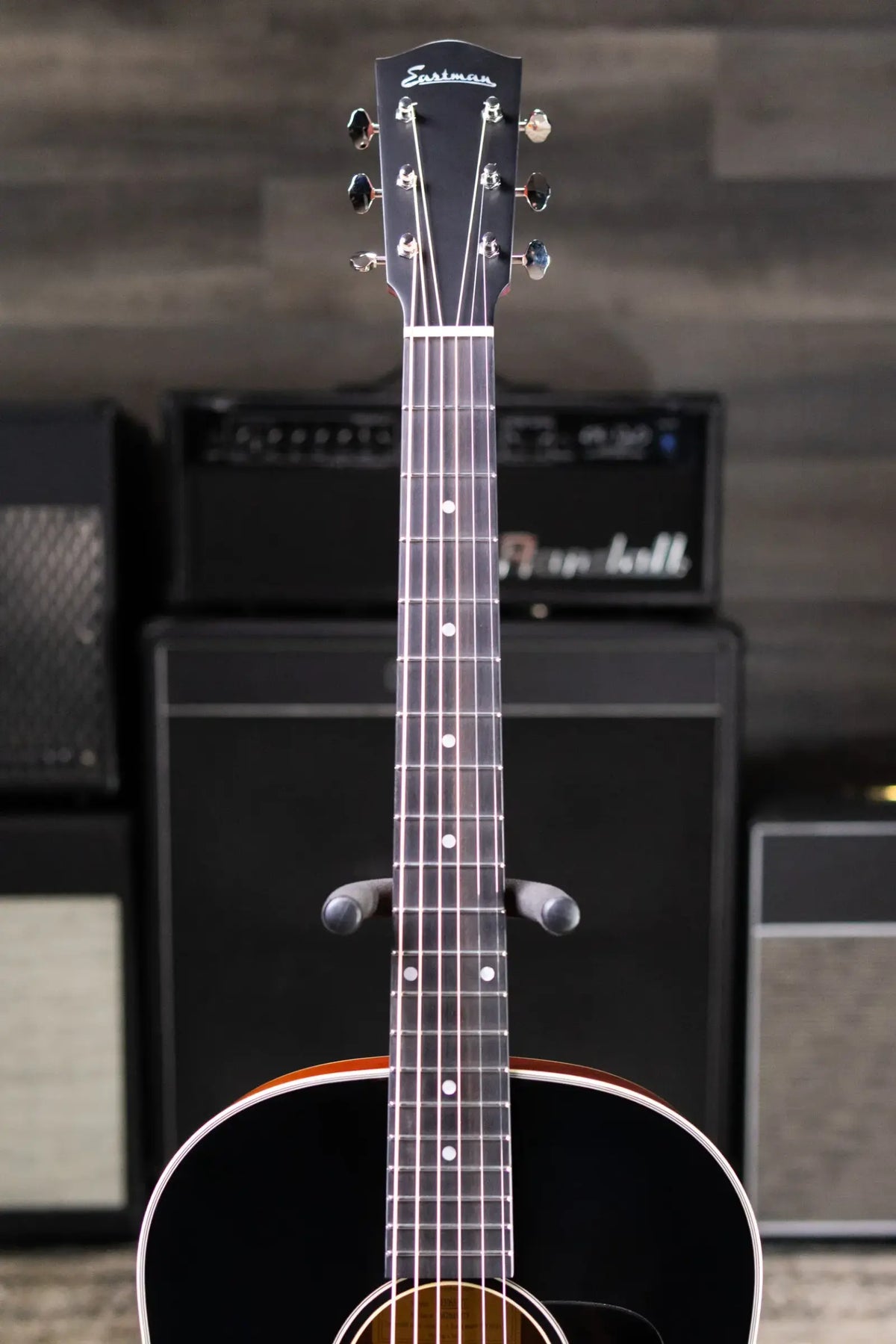 Eastman E10SS-TC Thermo-Cured Dreadnought Acoustic Guitar - Sunburst with Hardshell Case
