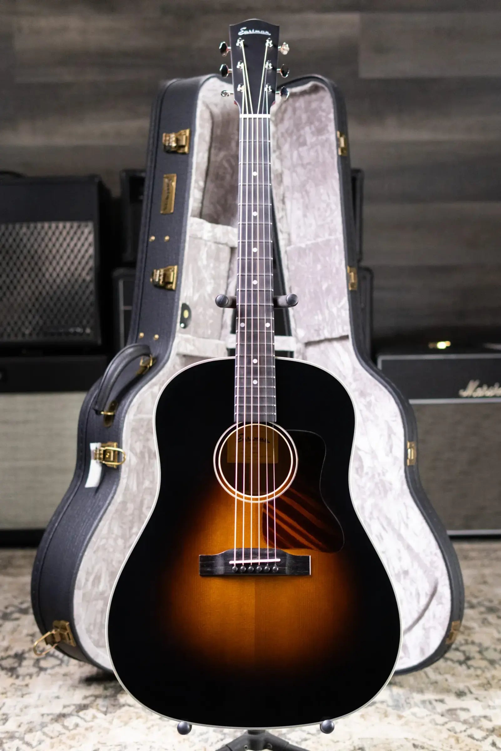 Eastman E10SS-TC Thermo-Cured Dreadnought Acoustic Guitar - Sunburst with Hardshell Case
