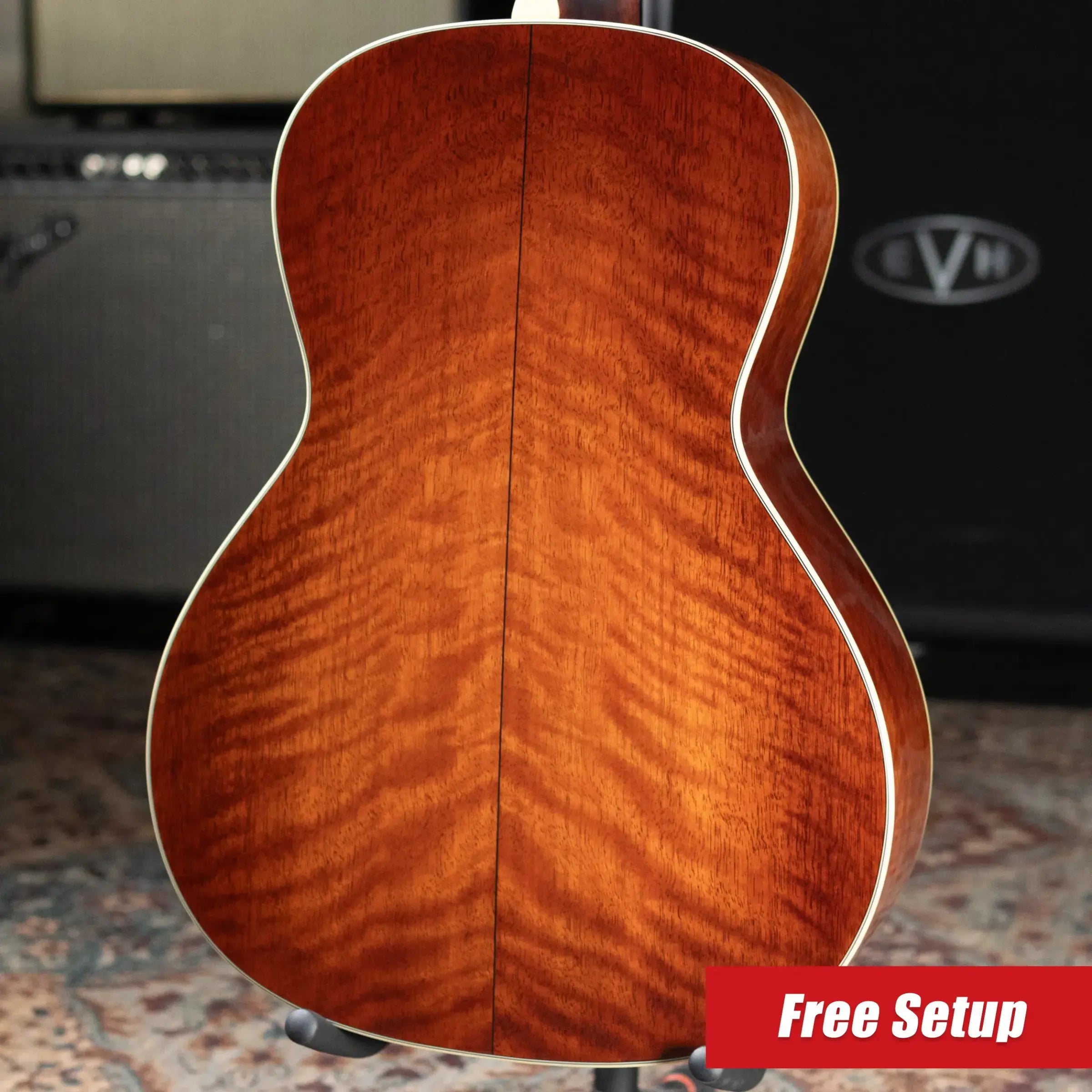 Eastman E10 OOSS-TC Acoustic Guitar - Sunburst with Hardshell Case