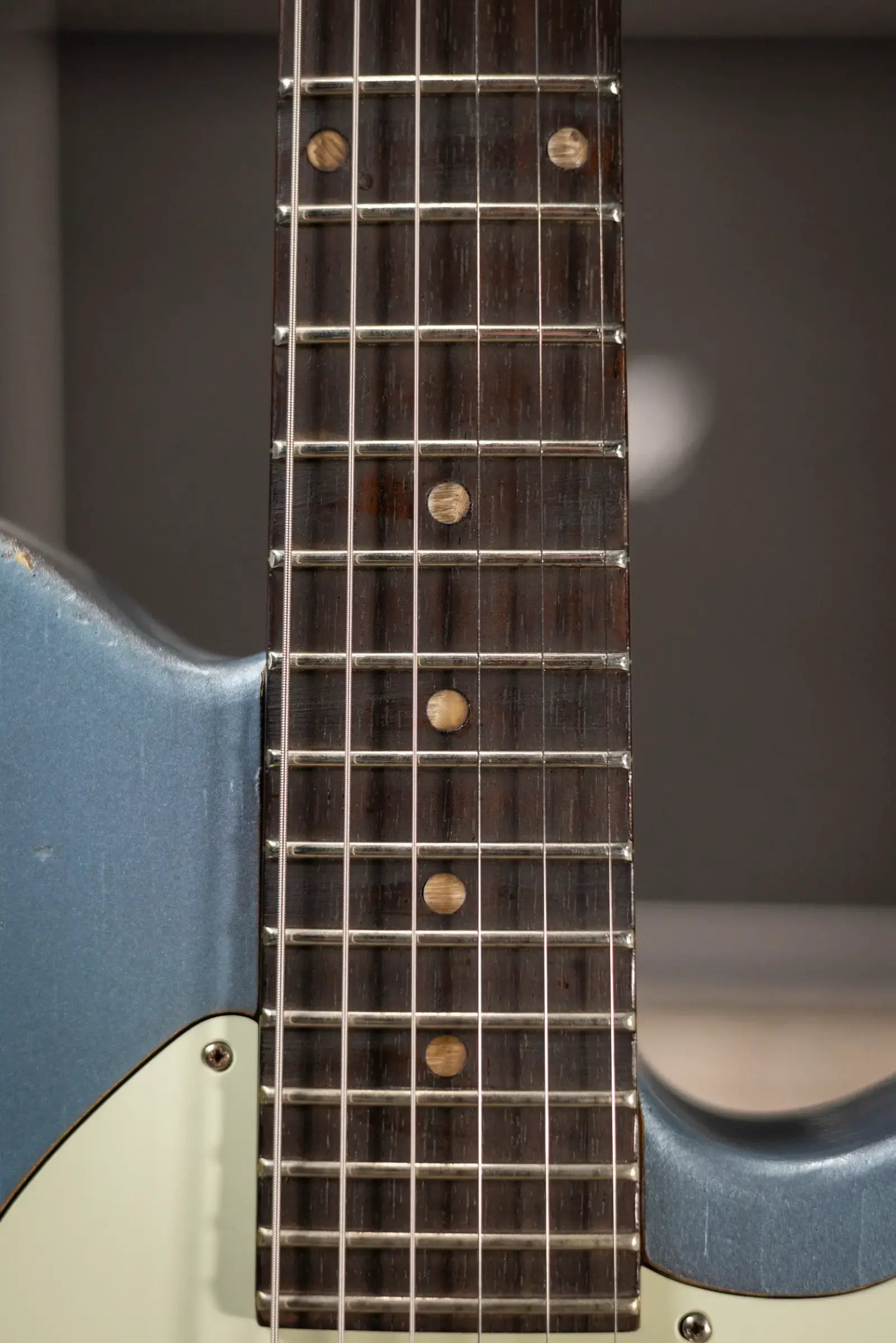 Eastman Kauffmann Series SC Deluxe - Made in Holland - Heavy Relic Electric Guitar - Ice Blue Metallic over Target Sunburst with Padded Gig Bag