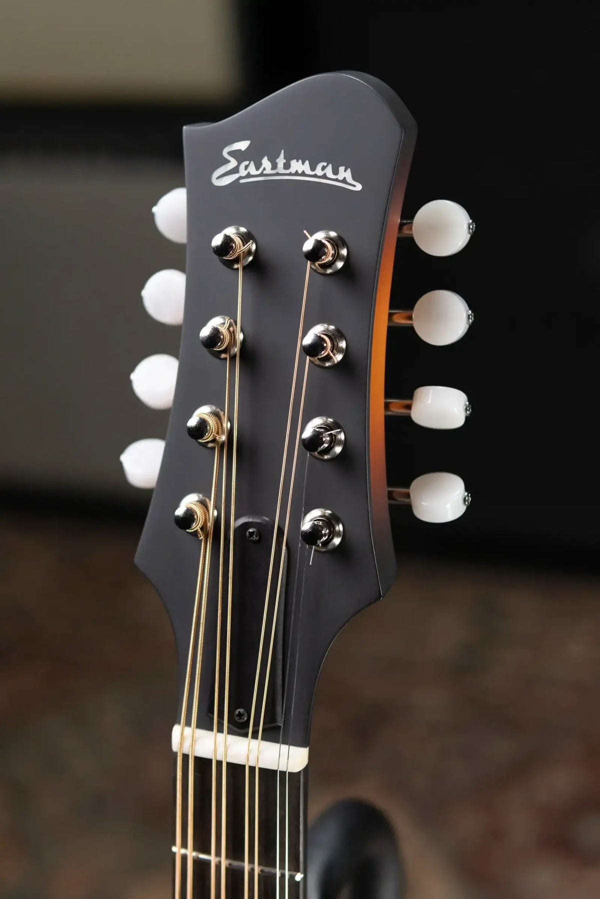 Eastman MDO305 A-Style Octave Mandolin - Classic with Gig Bag