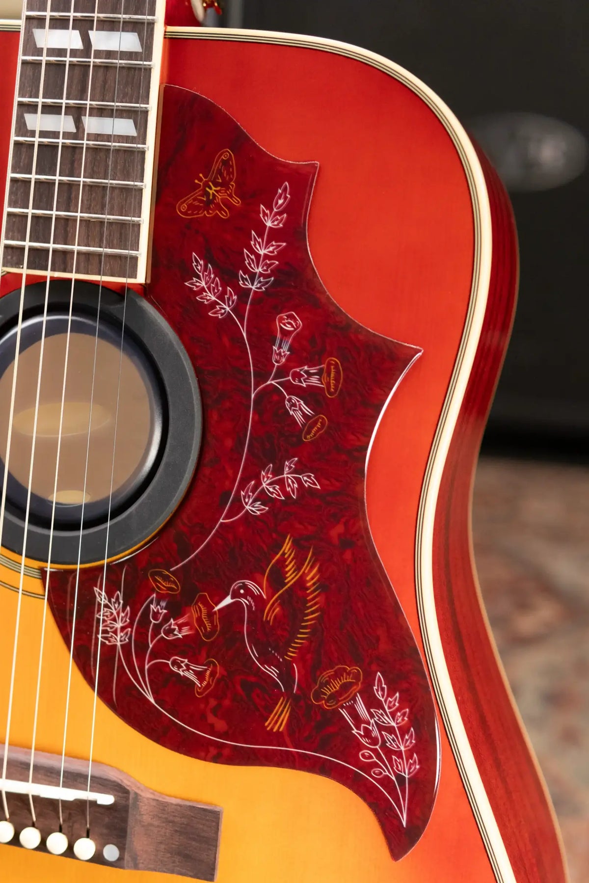 Epiphone Hummingbird Standard Acoustic/Electric Guitar - Cherry Sunburst with Gig Bag