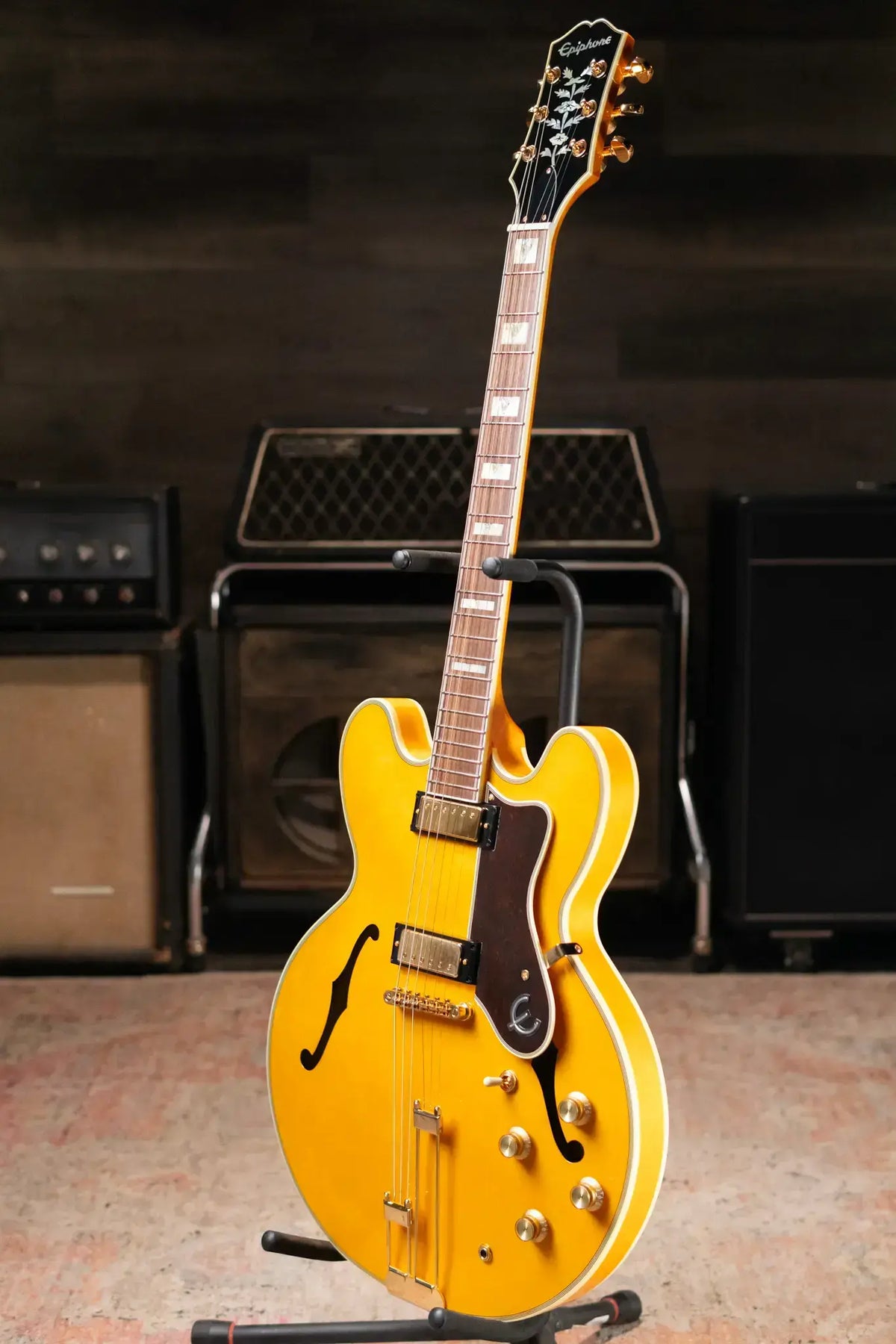 Epiphone Sheraton Semi-Hollow Electric Guitar - Natural with Gig Bag - Demo