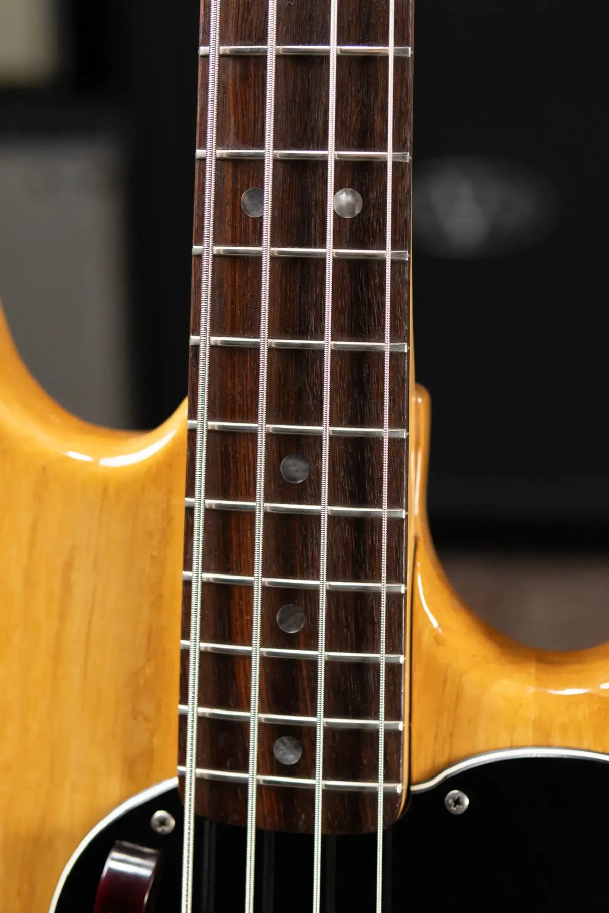 Fender 1978 Musicmaster Bass Guitar - Natural with Custom Hardshell Case - Used