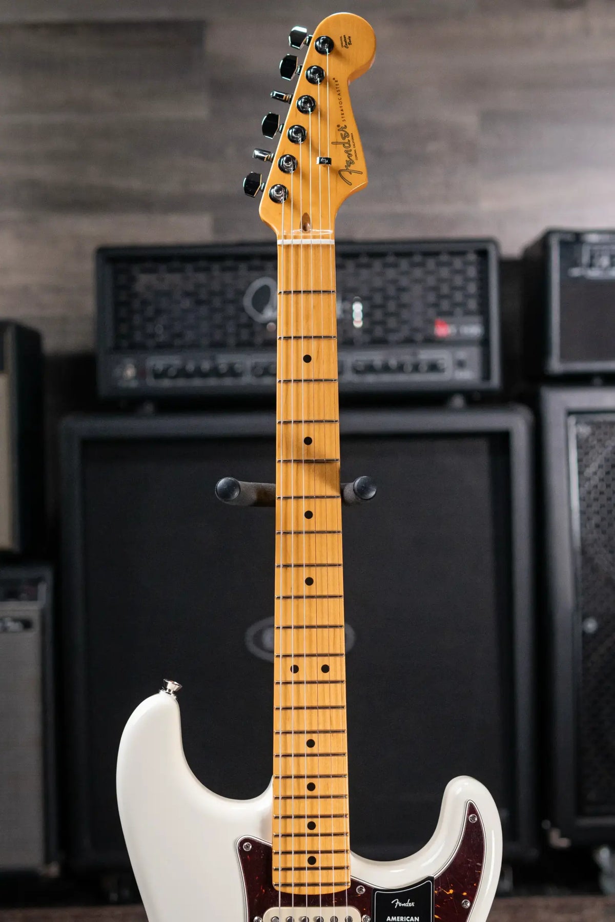 Fender American Professional II Stratocaster Electric Guitar - Olympic White with Hardshell Case - Demo