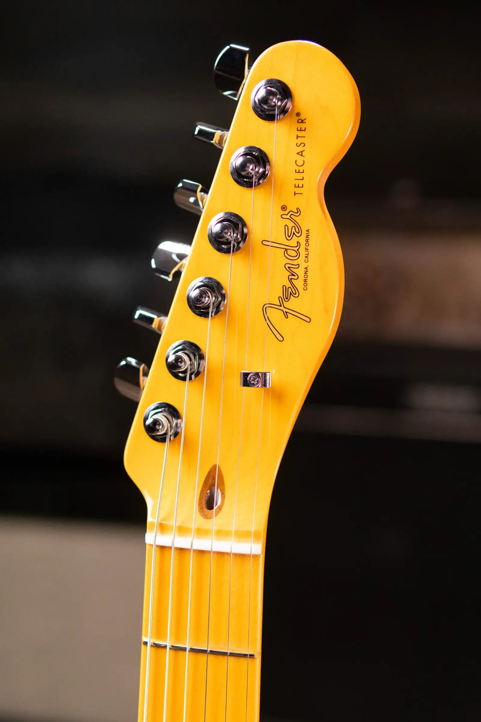 Fender American Professional II Telecaster Electric Guitar - Butterscotch Blonde with Hardshell Case