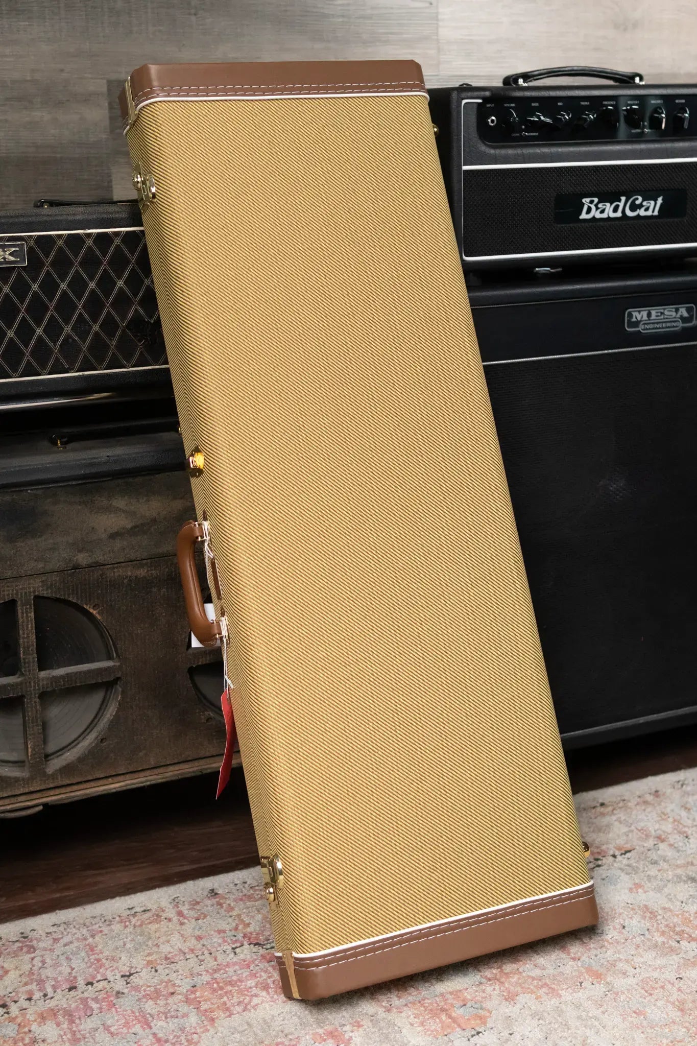 Fender American Vintage II 1957 Stratocaster, Maple Fingerboard - Black with Vintage-Style Tweed Hardshell Case - Demo