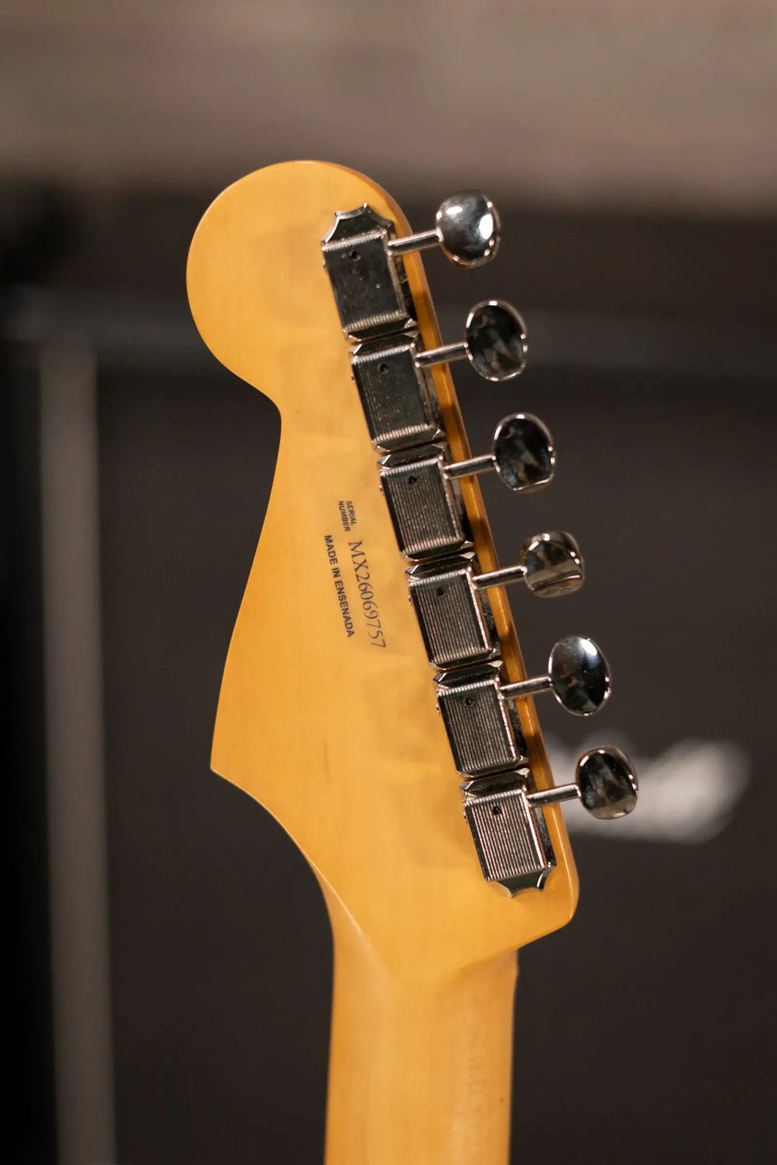 Fender Dealer Exclusive Player II Stratocaster Electric Guitar - Polar White with Matching Headstock