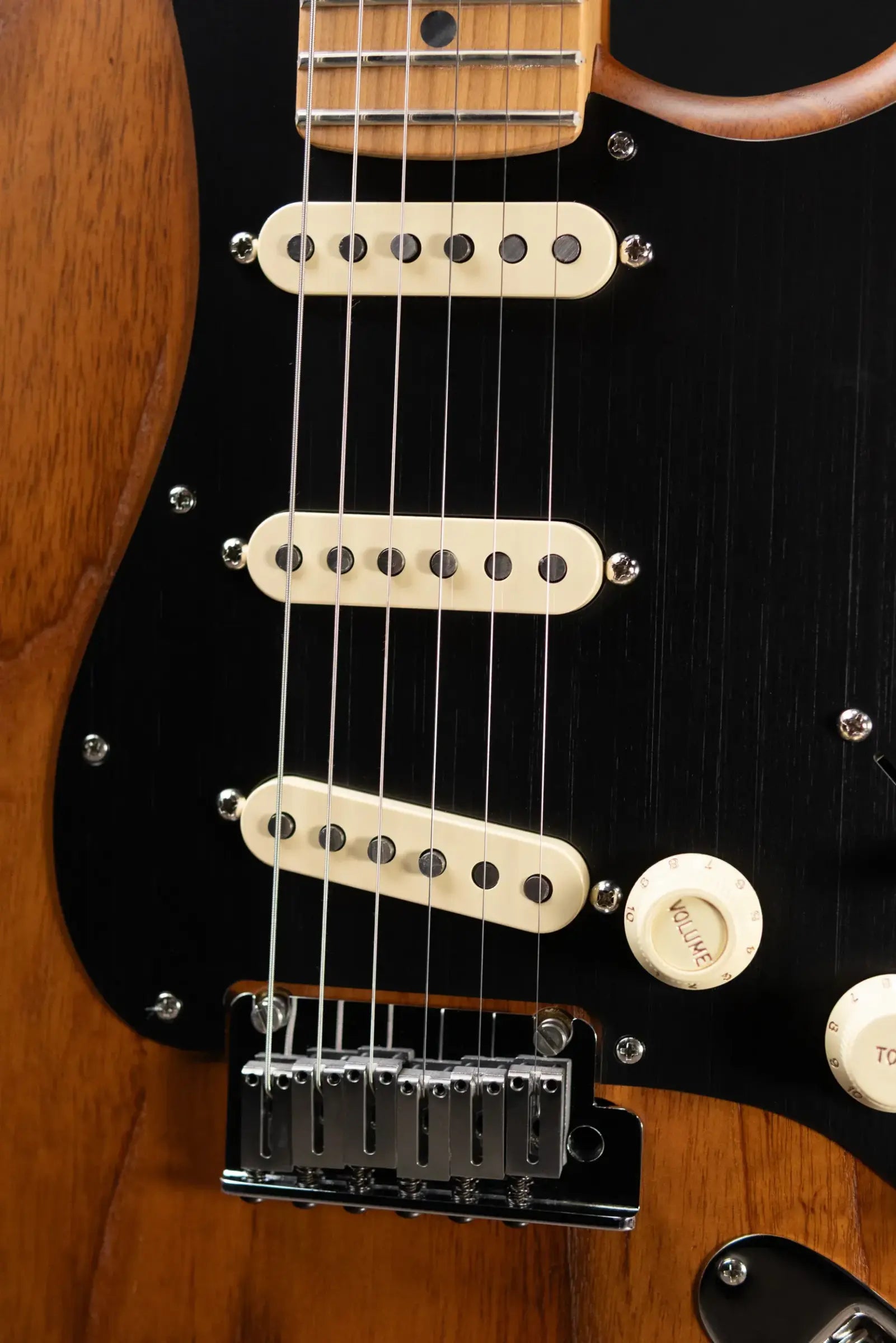 Fender Limited Edition American Ultra II Stratocaster Electric Guitar - Natural with Hardshell Case