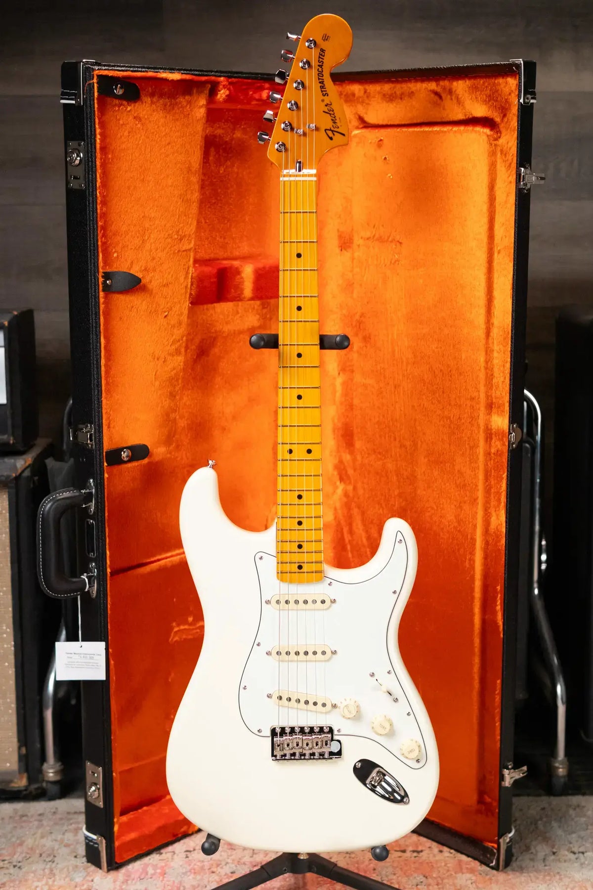 Fender Limited Edition American Vintage II '73 Stratocaster Electric Guitar, Maple Fingerboard - Olympic White with Hardshell Case - Demo
