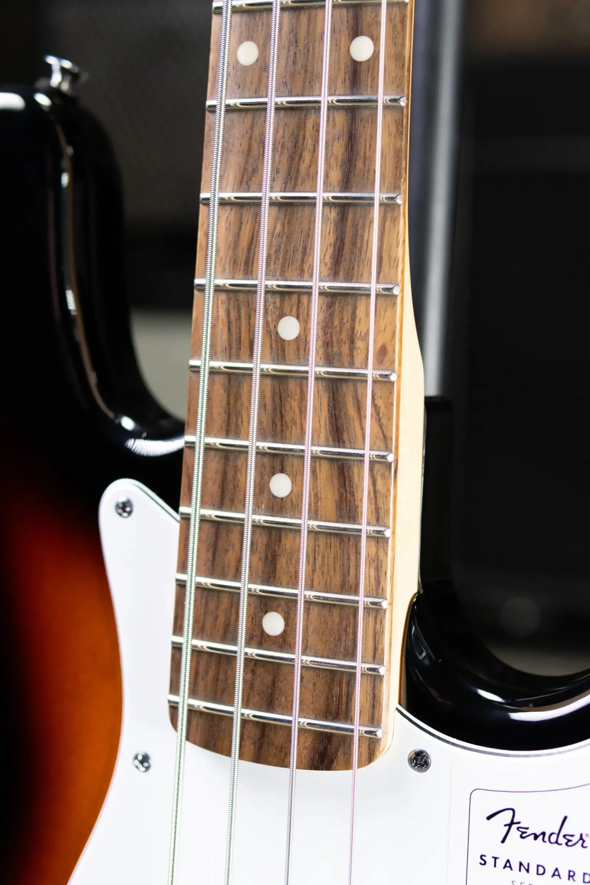 Fender Standard Jazz Bass - 3-Color Sunburst