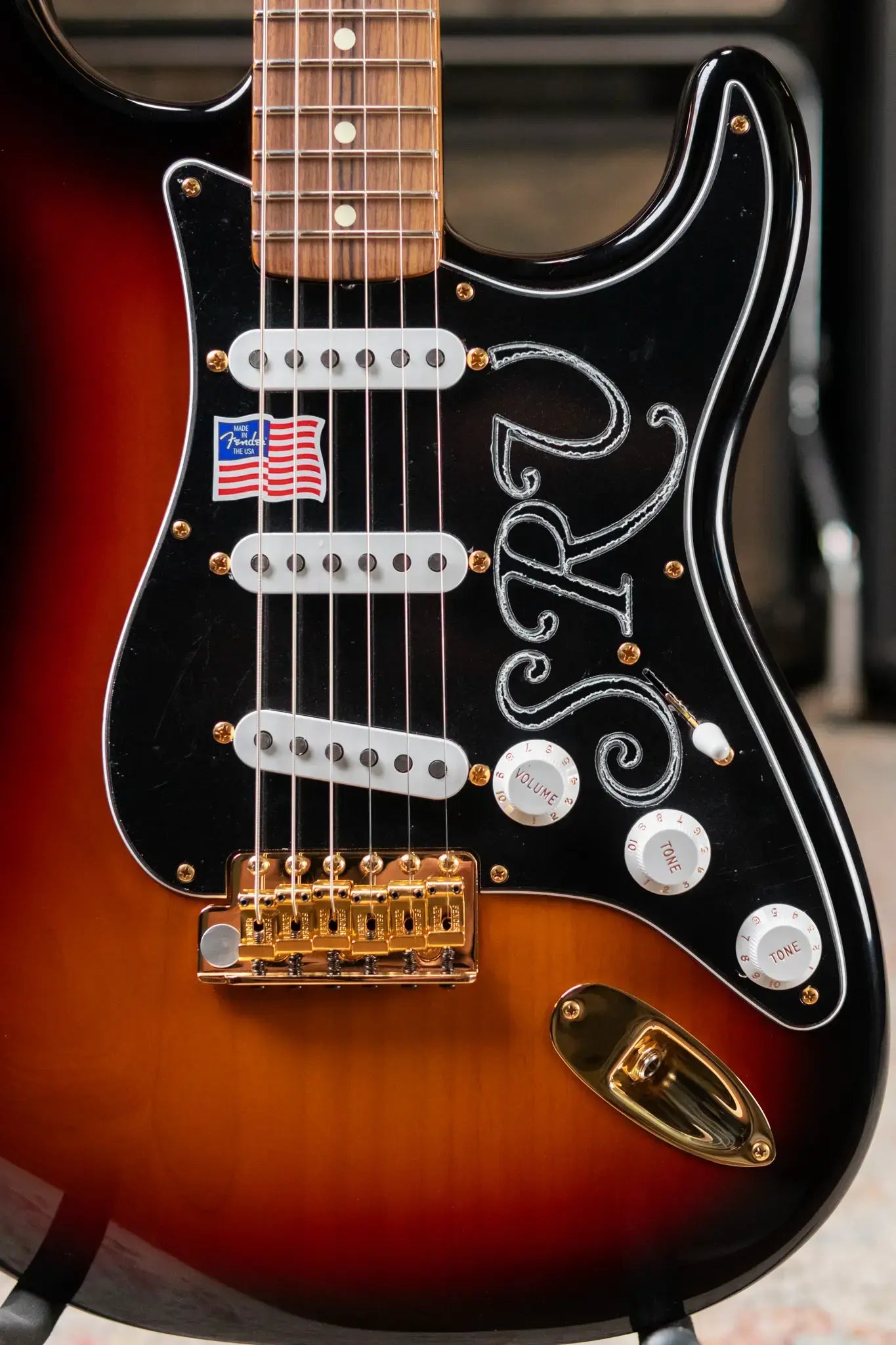 Fender Stevie Ray Vaughan Stratocaster with Hardshell Case - Demo