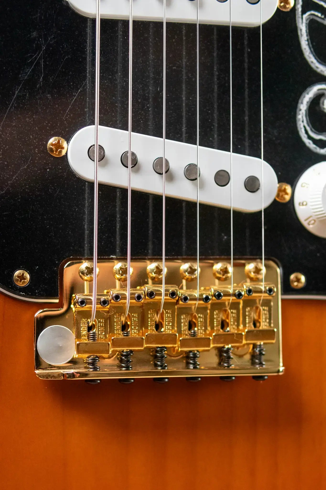 Fender Stevie Ray Vaughan Stratocaster with Hardshell Case - Demo