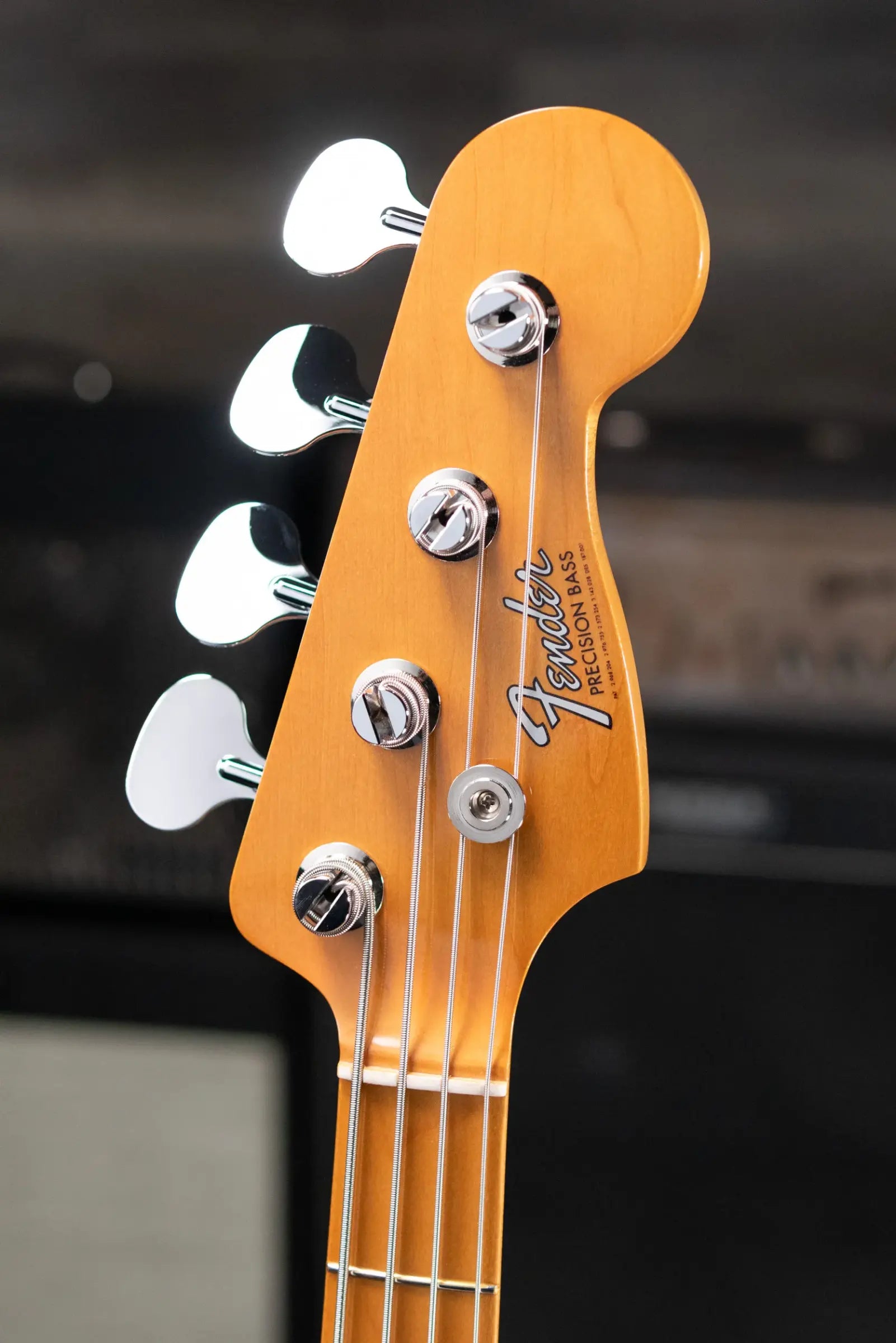 Fender Vintera III Late '60s Precision Bass - 3-Color Sunburst with Gig Bag