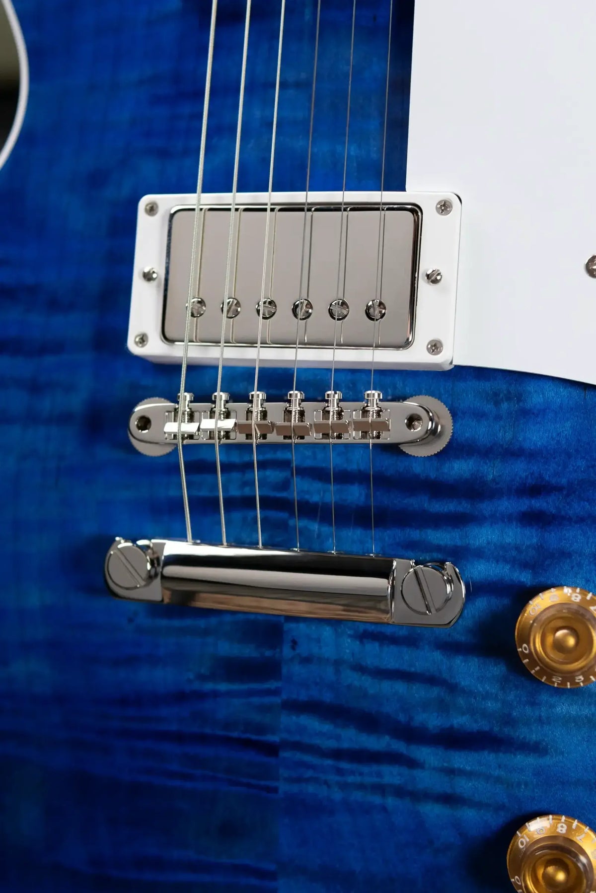 Gibson Custom Les Paul Standard Electric Guitar - Trans Blue with Hardshell Case