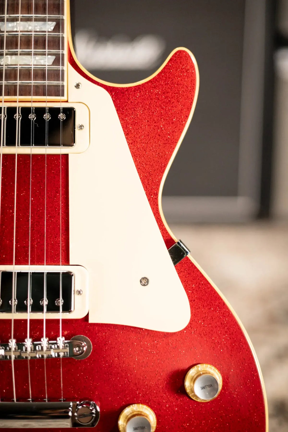 Gibson Custom Shop Limited Edition 1976 Les Paul Deluxe Reissue Electric Guitar - Red Sparkle VOS with Hardshell Case