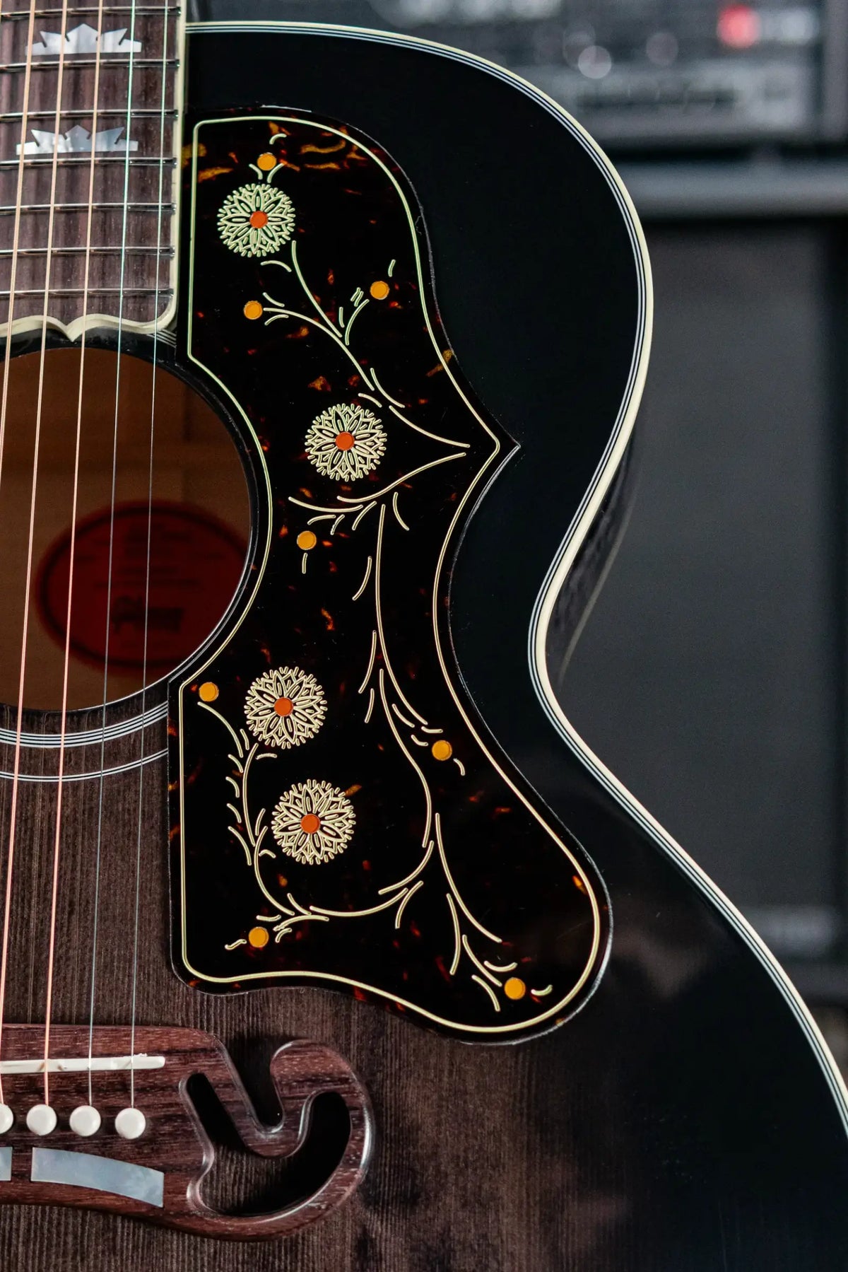 Gibson Custom Shop Made 2 Measure SJ-200 Standard Acoustic Guitar - Cobra Burst with Hardshell Case