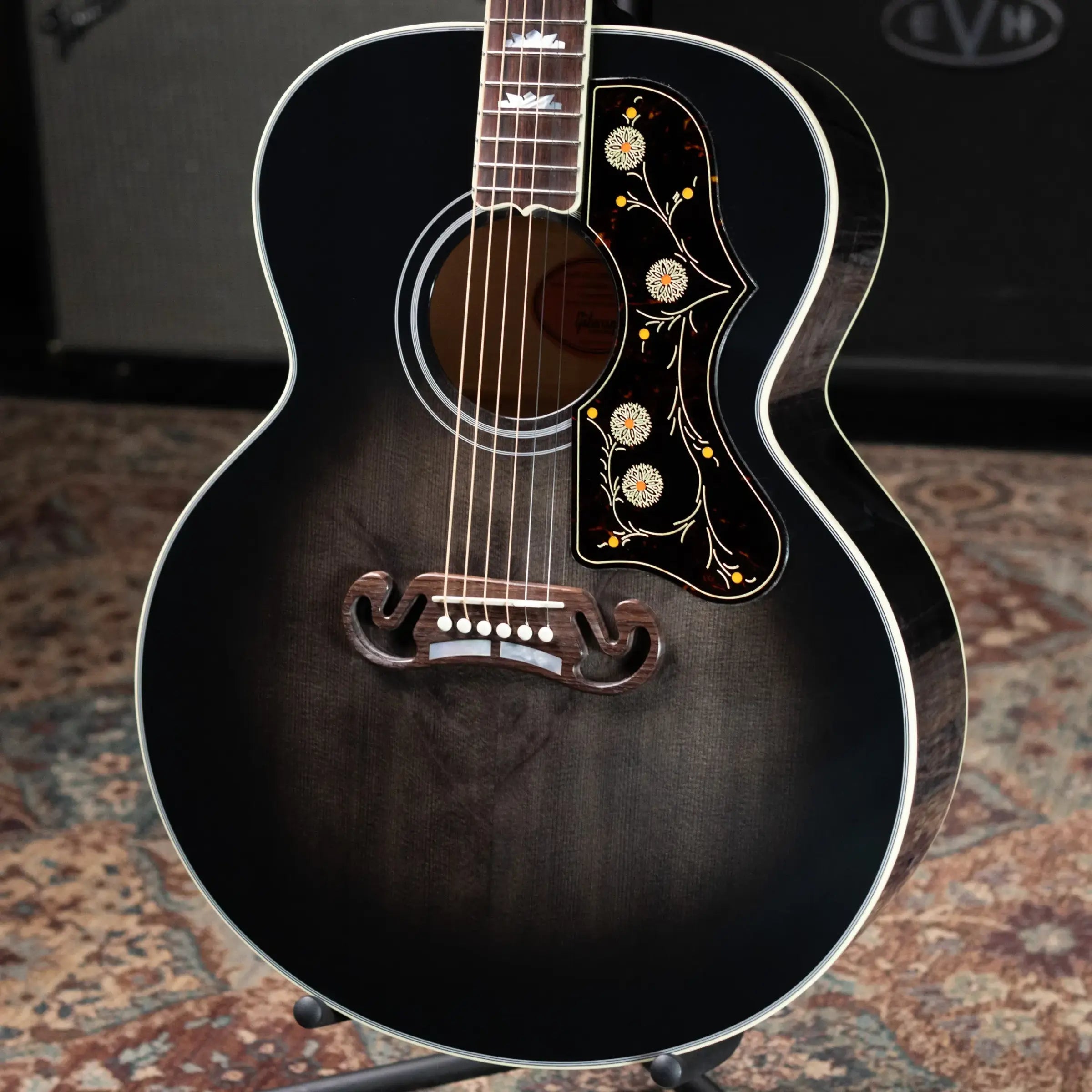 Gibson Custom Shop Made 2 Measure SJ-200 Standard Acoustic Guitar - Cobra Burst with Hardshell Case