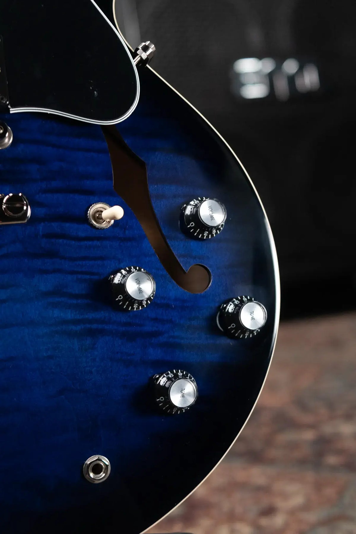 Gibson ES-335 Figured Semi-Hollow Electric Guitar - Deep Ocean Burst with Hardshell Case - Demo