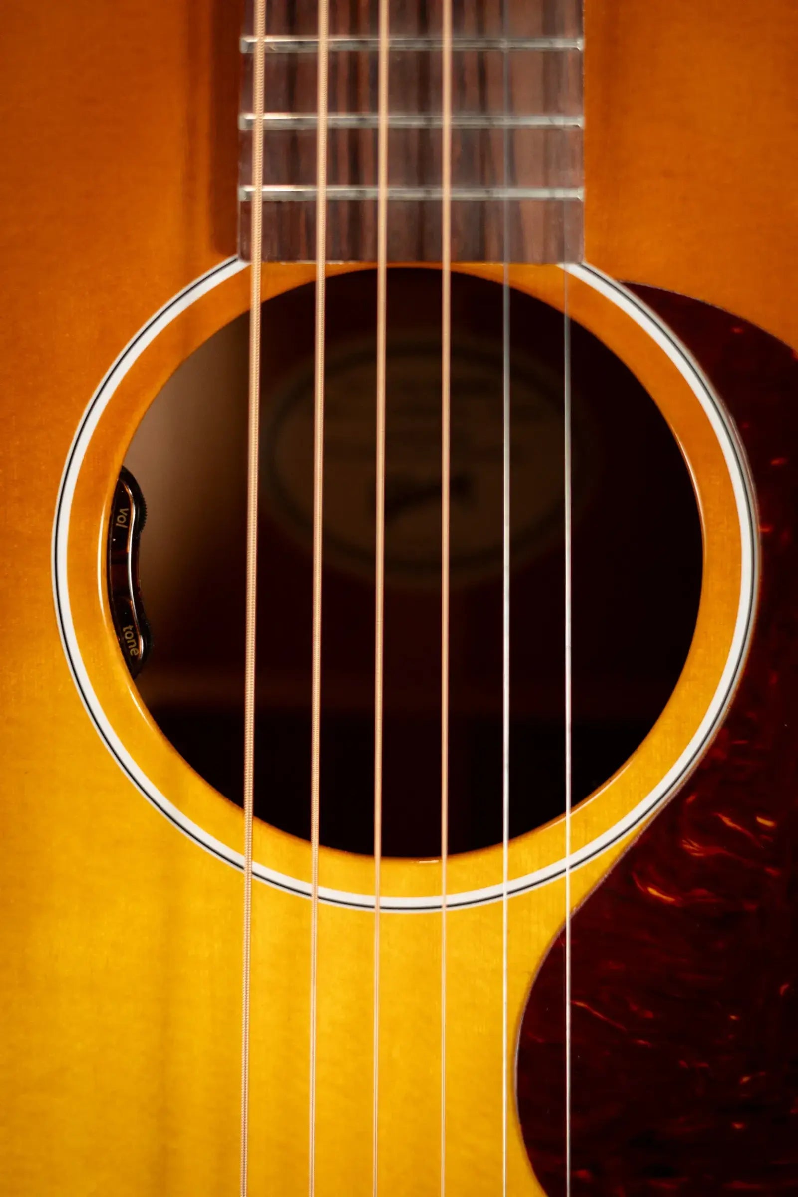 Gibson J-45 Standard Acoustic/Electric Guitar - Heritage Cherry Sunburst with Hardshell Case