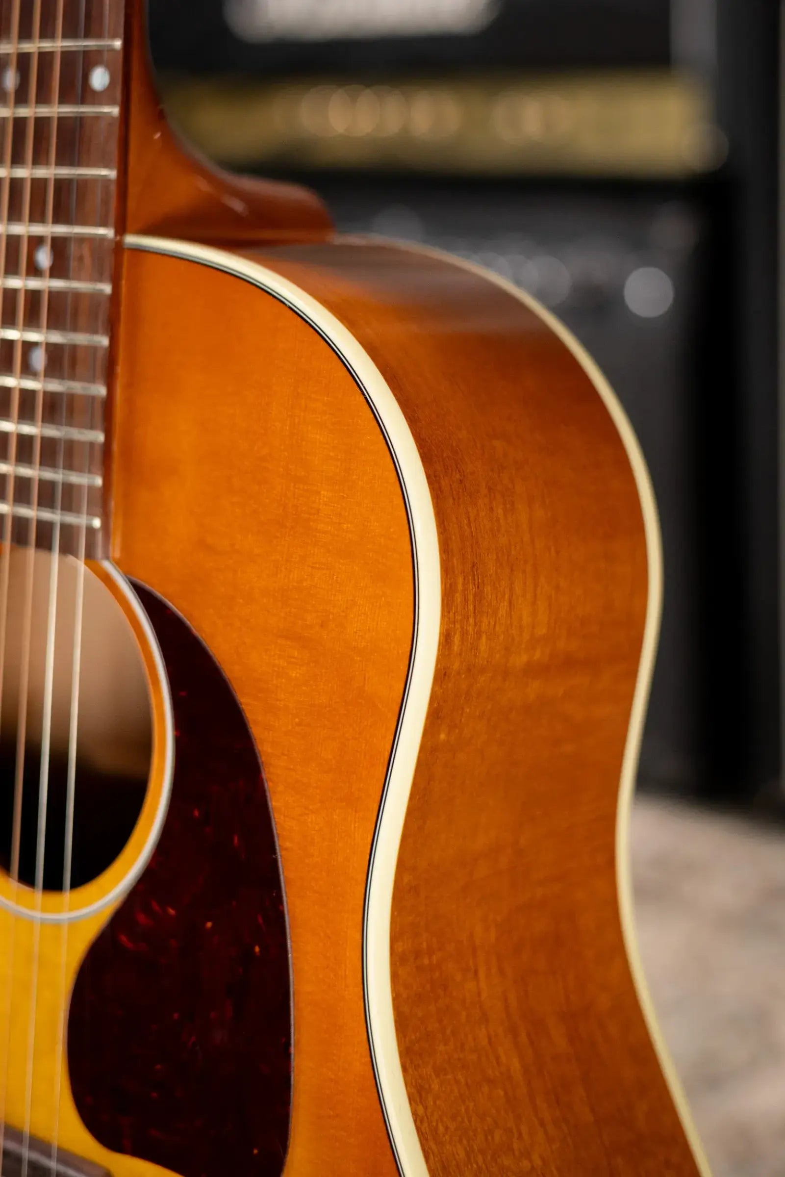 Gibson J-45 Standard Acoustic/Electric Guitar - Heritage Cherry Sunburst with Hardshell Case