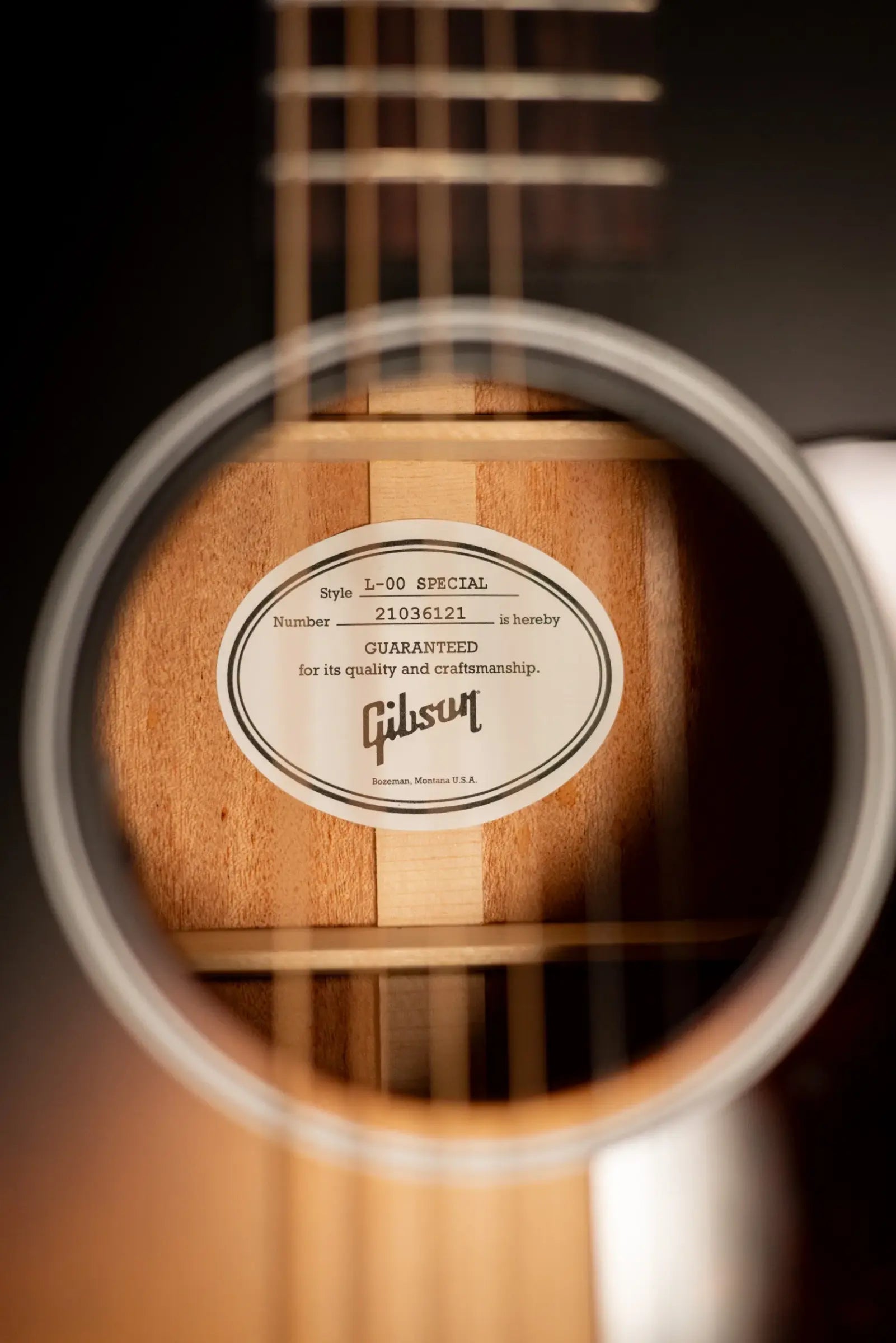 Gibson L-00 Special Acoustic/Electric Guitar - Vintage Sunburst with Premium Soft Shell Case - B-Stock