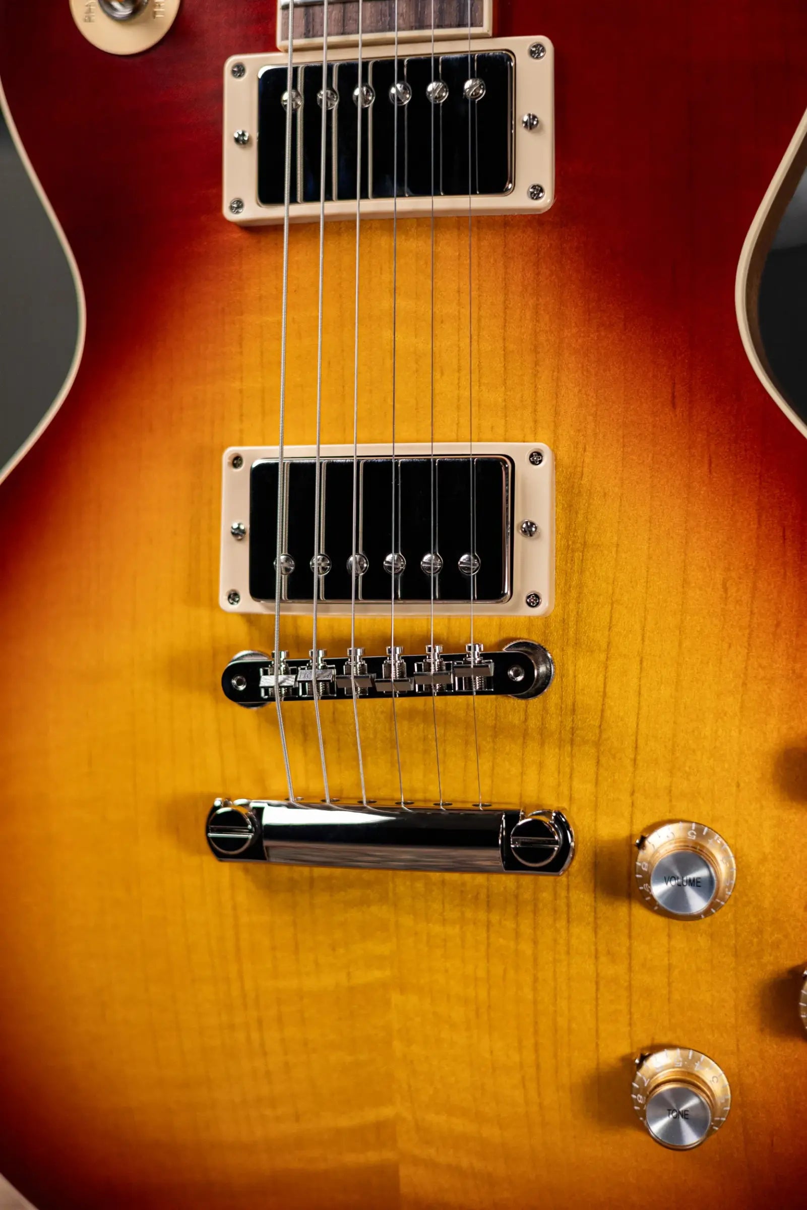 Gibson Les Paul Standard 60s Faded Electric Guitar - Vintage Bourbon Burst with Hardshell Case
