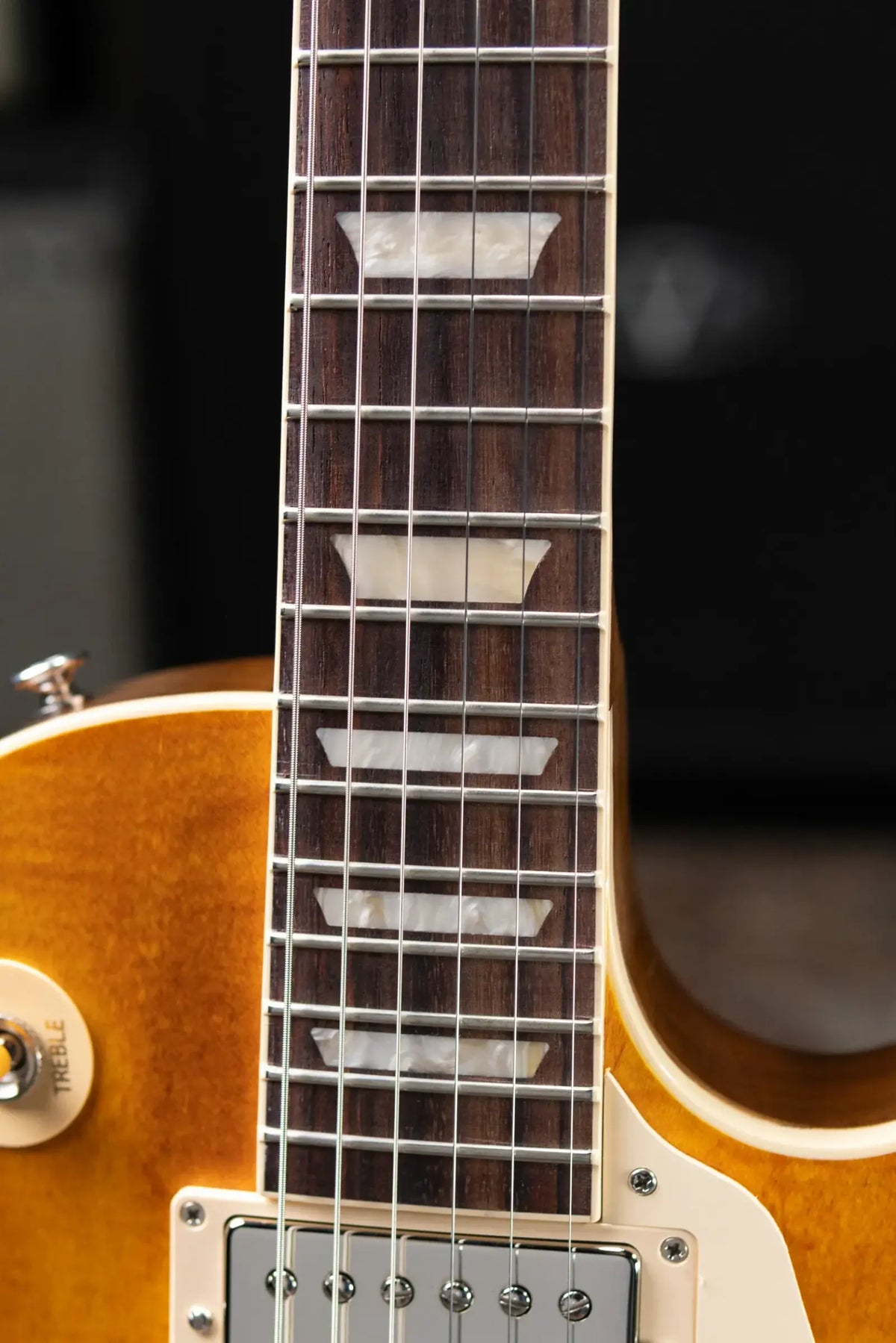 Gibson Les Paul Standard '60s Figured Top Electric Guitar - Honey Amber with Hardshell Case
