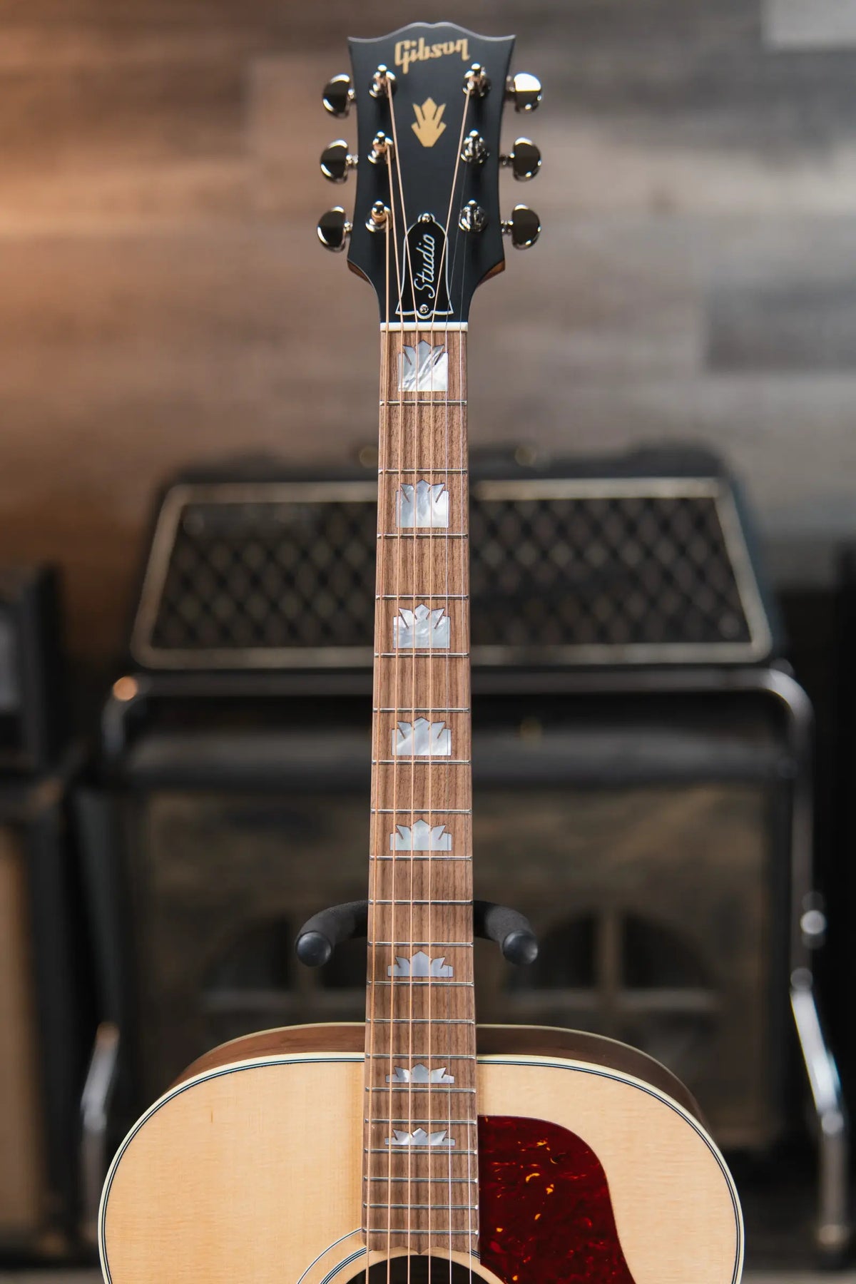 Gibson SJ-200 Studio Walnut Jumbo Acoustic/Electric Guitar - Natural with Hardshell Case - Demo