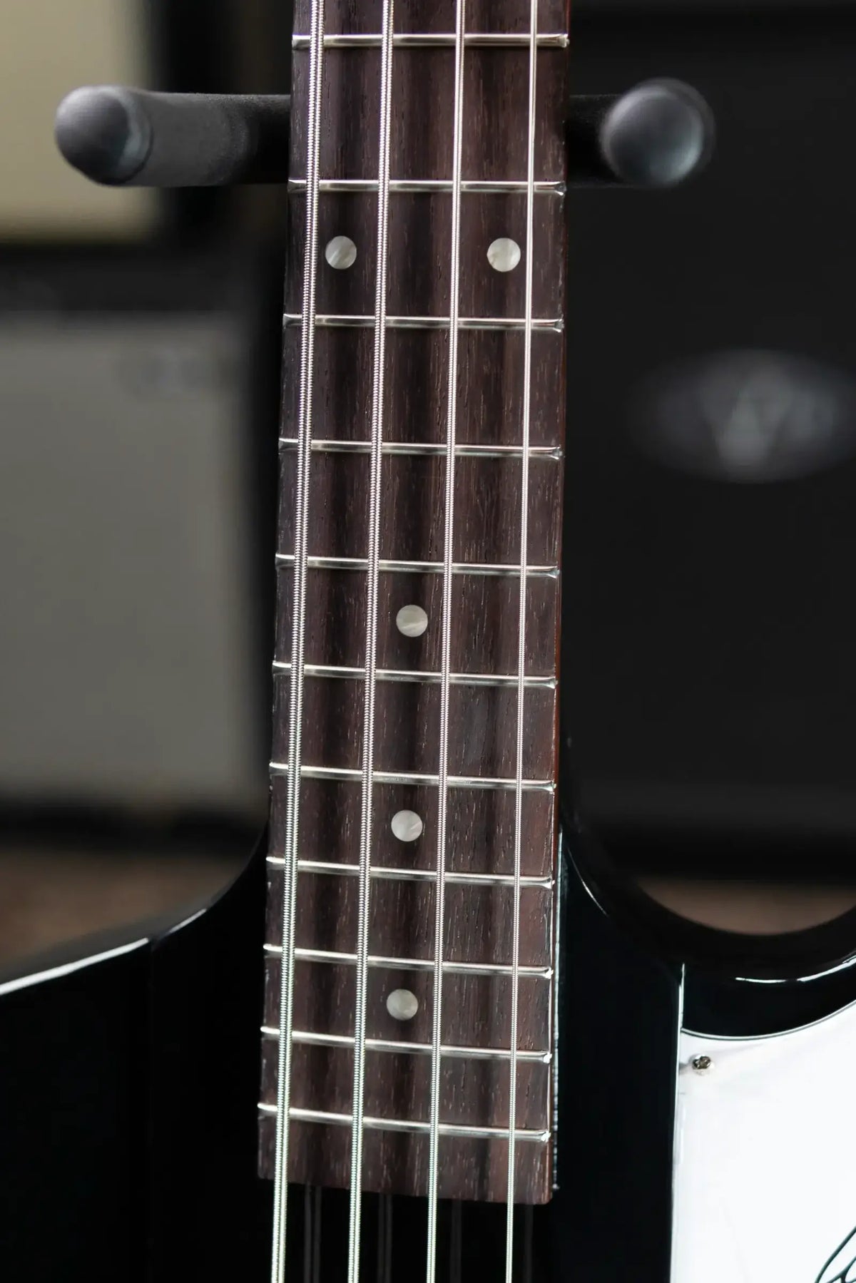 Gibson Thunderbird Bass - Ebony with Hardshell Case