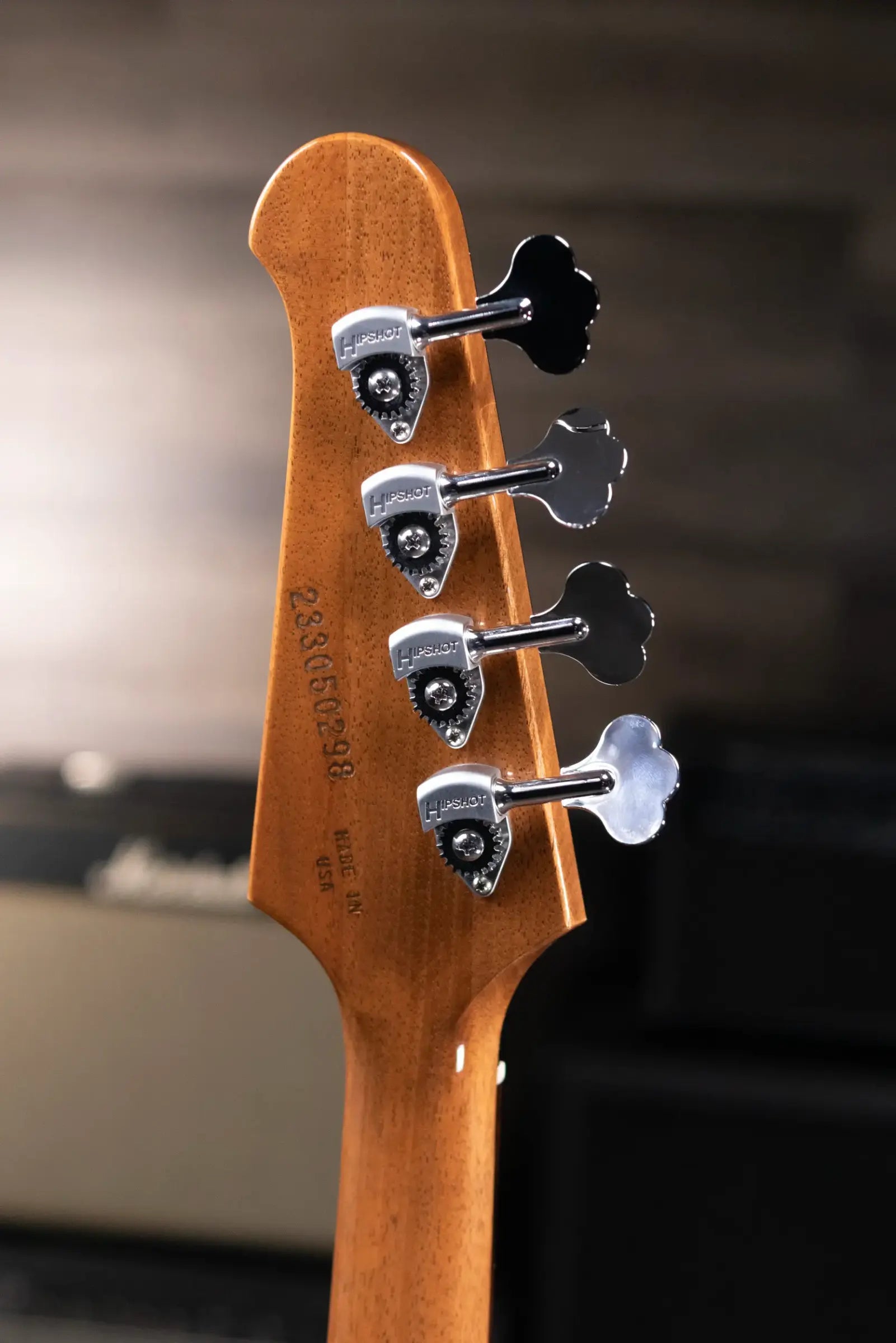 Gibson Thunderbird Electric Bass Guitar - Tobacco Sunburst Perimeter with Hardshell Case