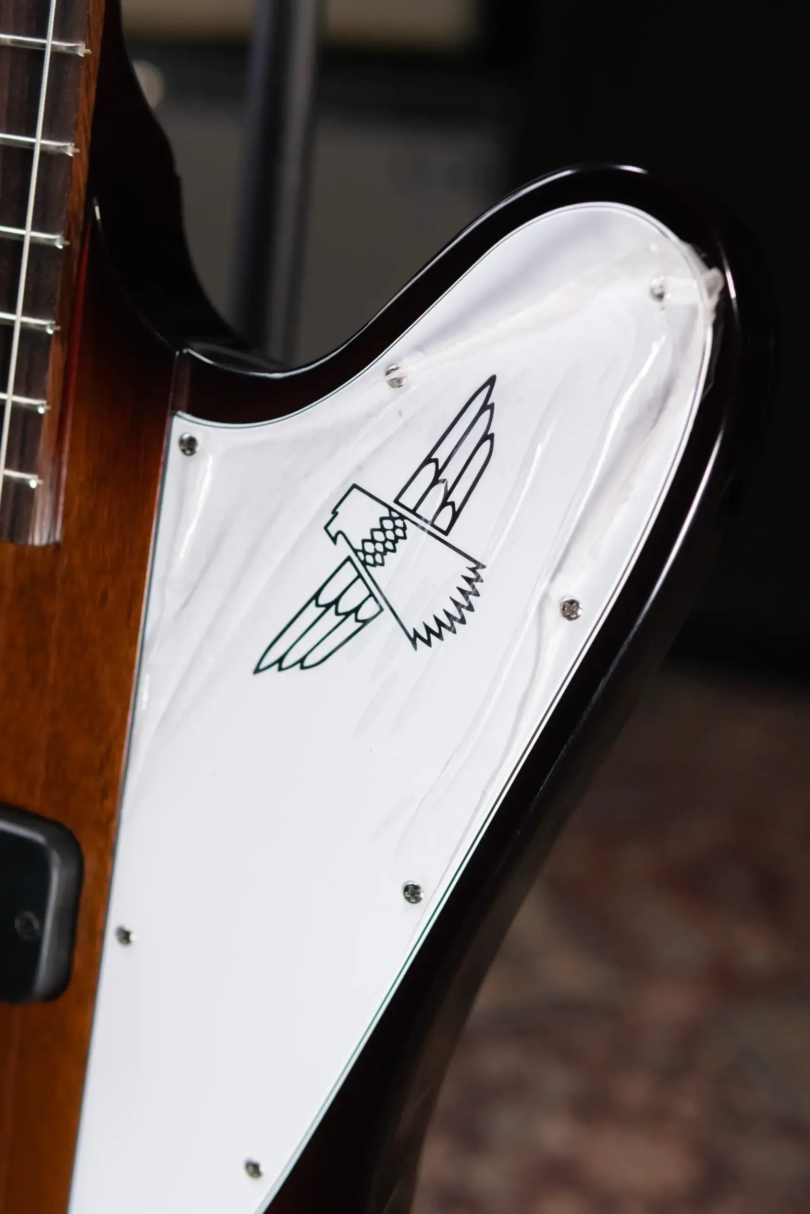 Gibson Thunderbird Electric Bass Guitar - Tobacco Sunburst Perimeter with Hardshell Case