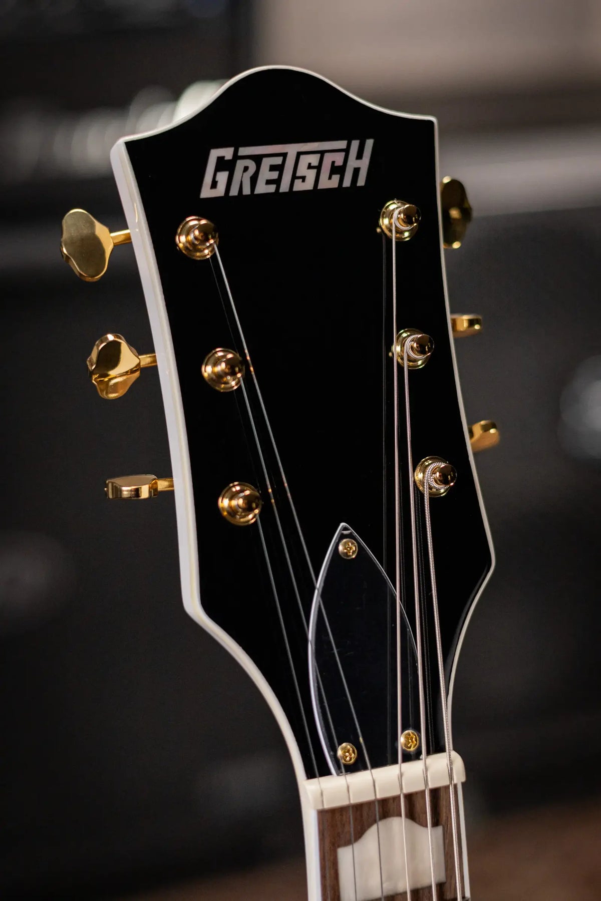 Gretsch G5422GLH Electromatic Classic Hollow Body Double-Cut Left-Handed Electric Guitar - Snow Crest White - Demo