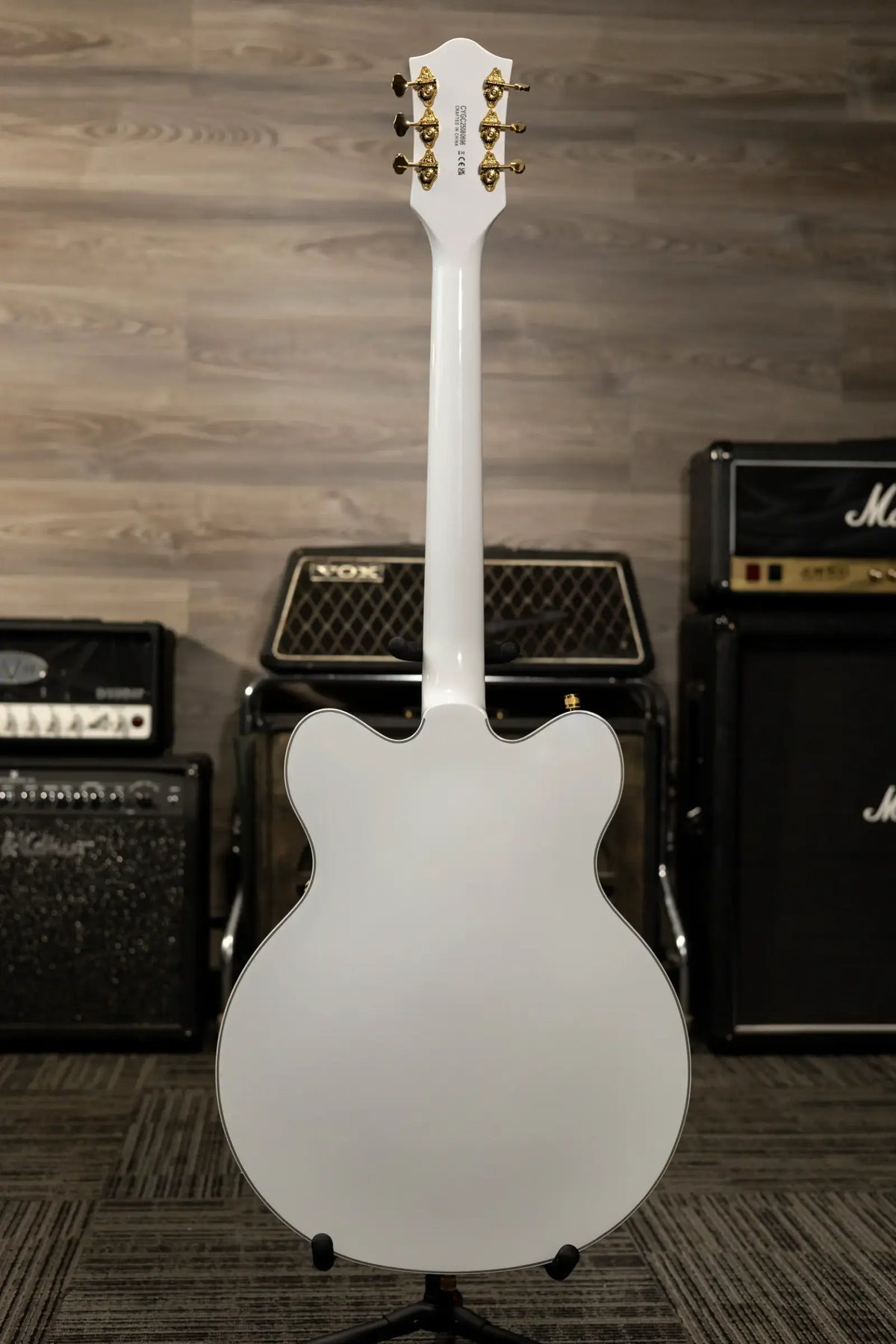 Gretsch G5422TG Electromatic Classic Hollow Body with Bigsby Electric Guitar - Snowcrest White - Demo