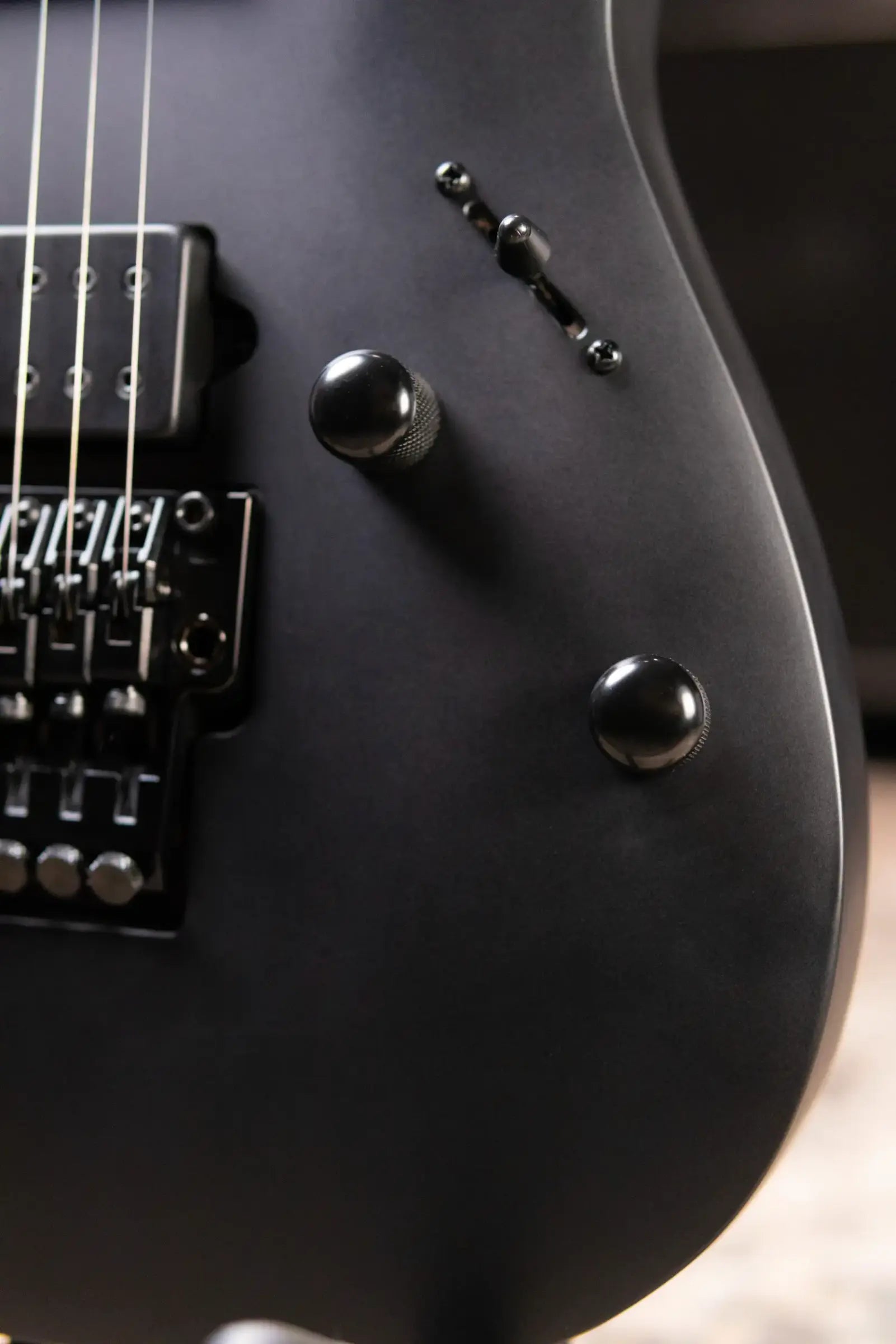 Ibanez K7YIN James "Munky" Shaffer Signature 7-String Electric Guitar - Matte Black with Gig Bag